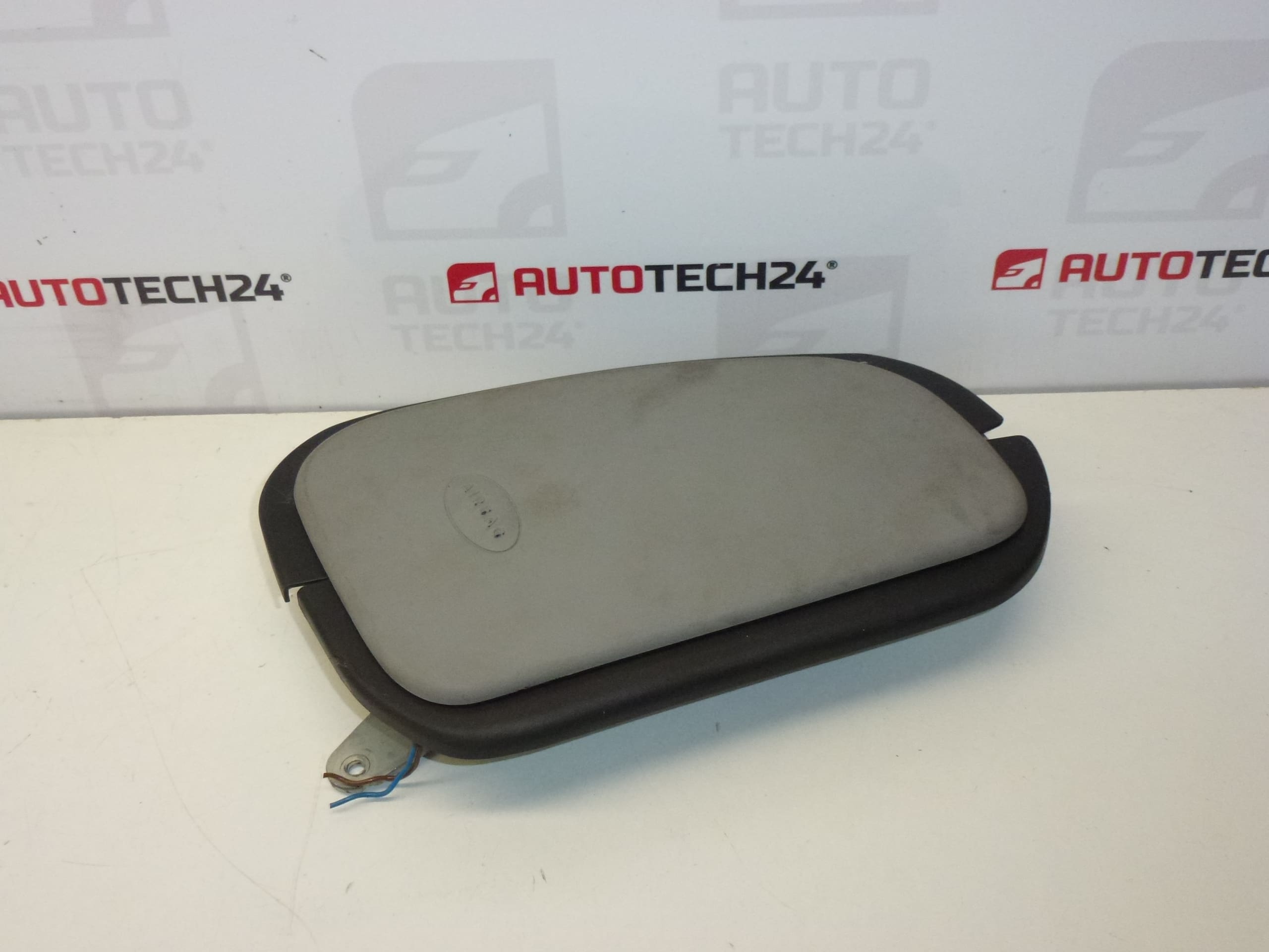 Airbag do sedačky svetlo šedý ľavý Citroën C2 C3 96462517ZQ 8216Q8