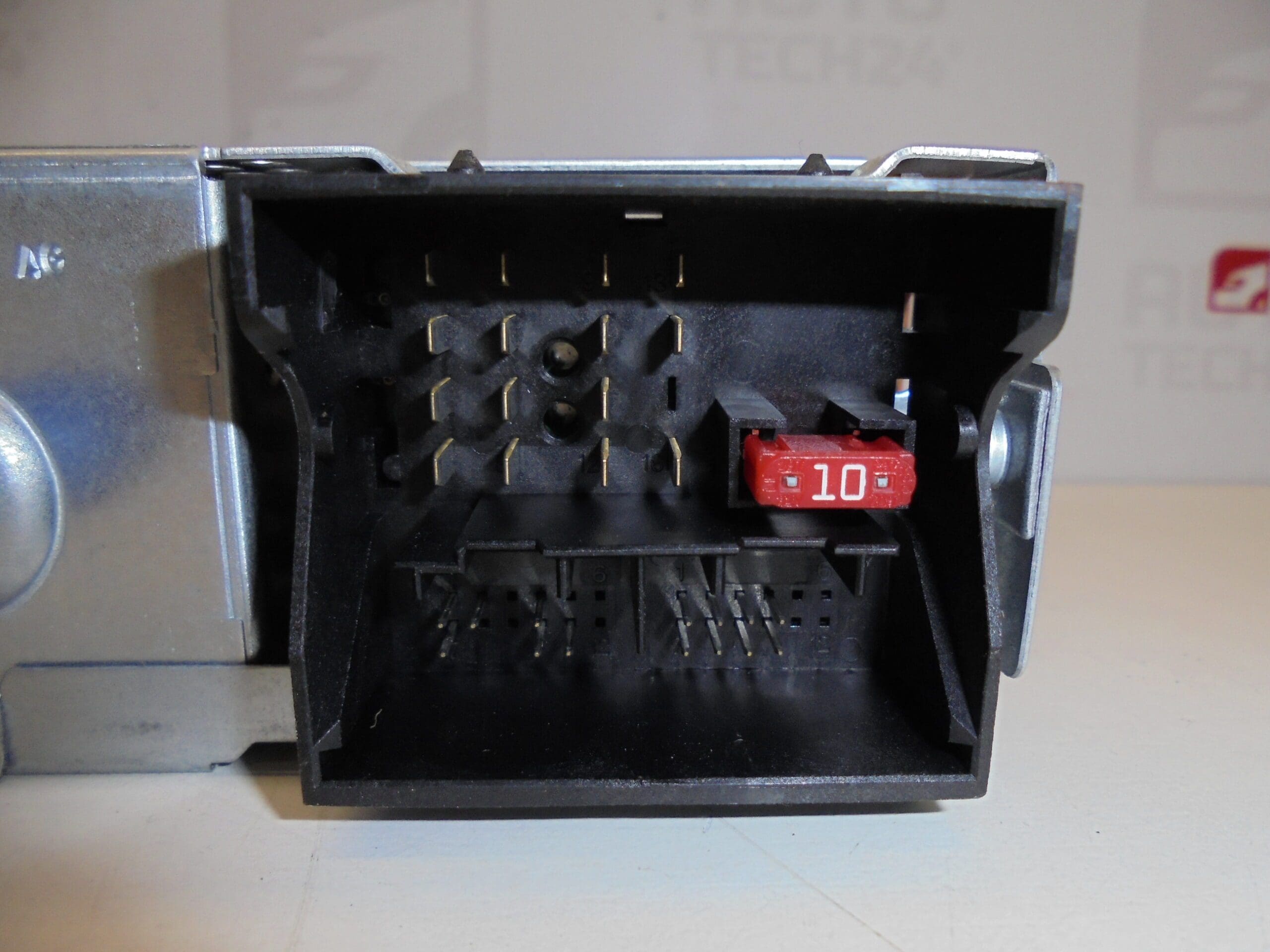 Autorádio CD Continental RD4N2M MP3 Peugeot 308 96660458XH 6574QT – Obrázok 2