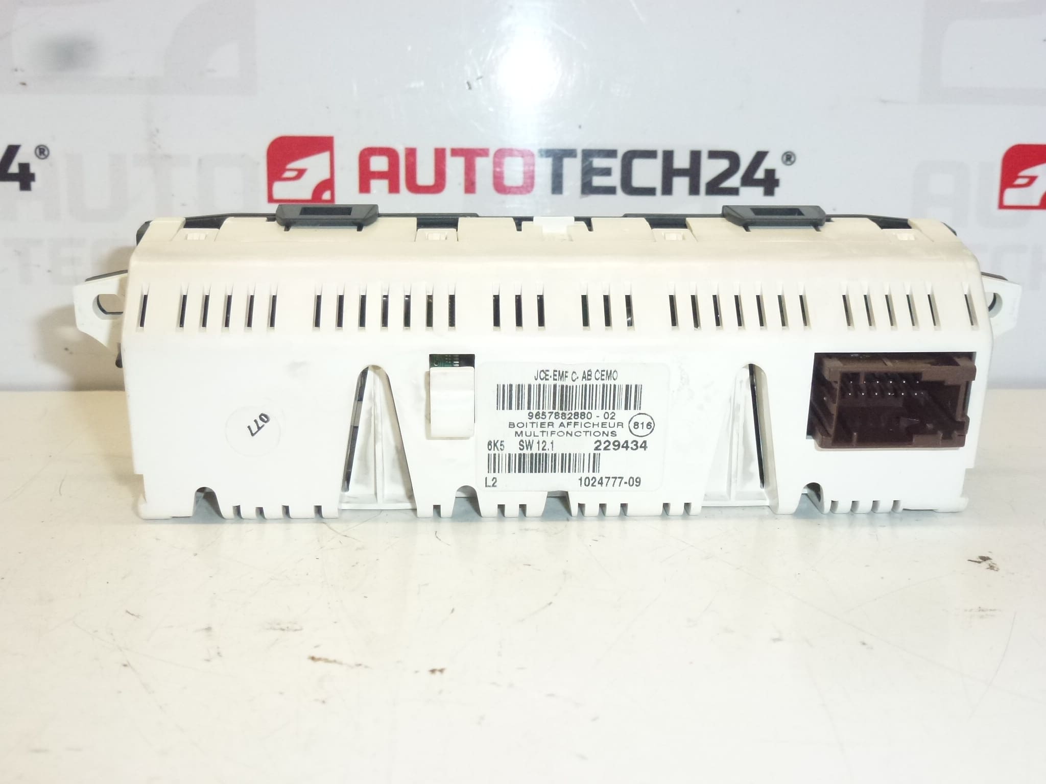 Displej Citroën C5 II 9657882880-02 6593T2 – Obrázok 2