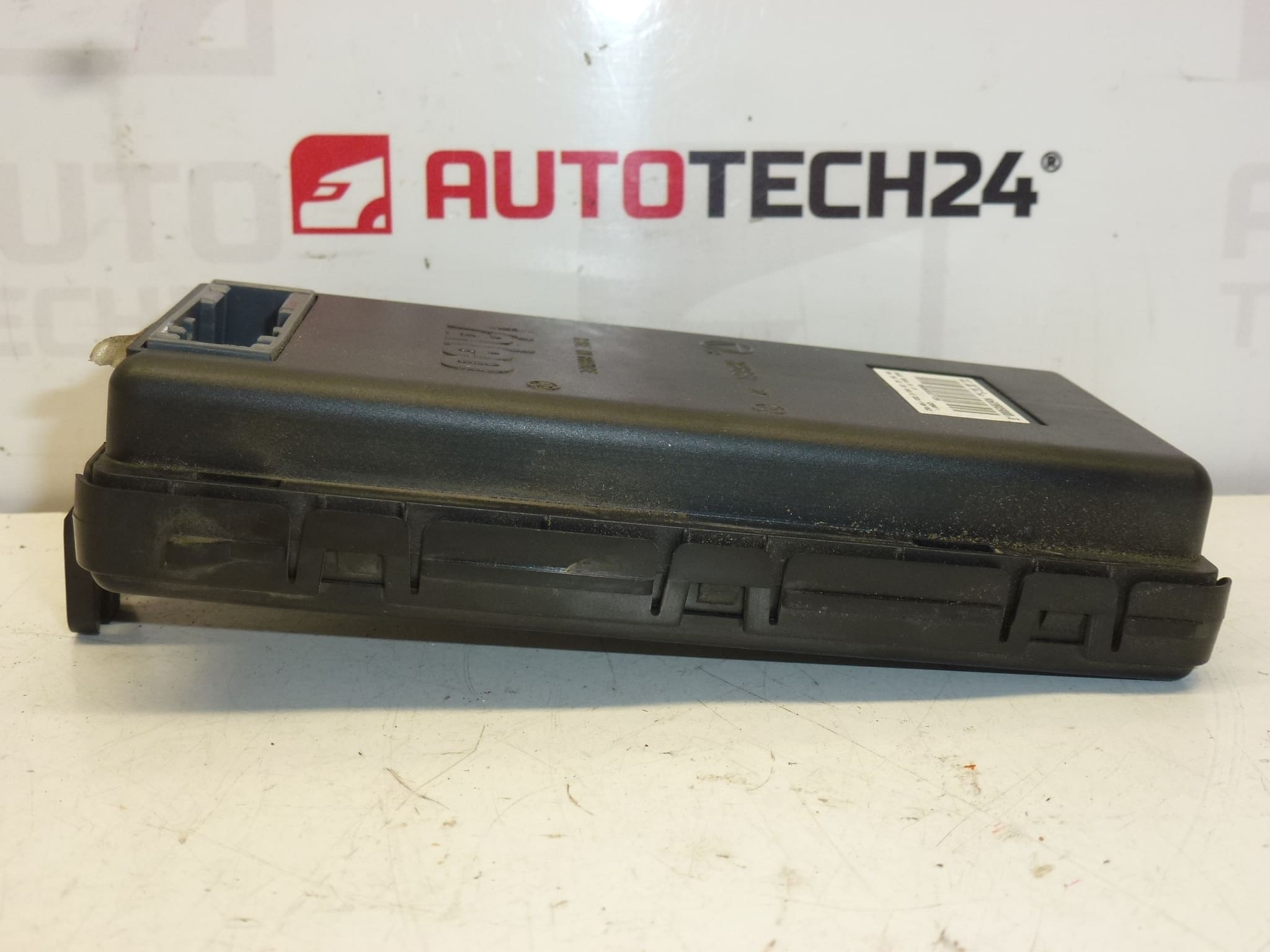 Jednotka klimatizácie ECU Citroën Xsara II 9636522080 69509000.G 6950900.F – Obrázok 2