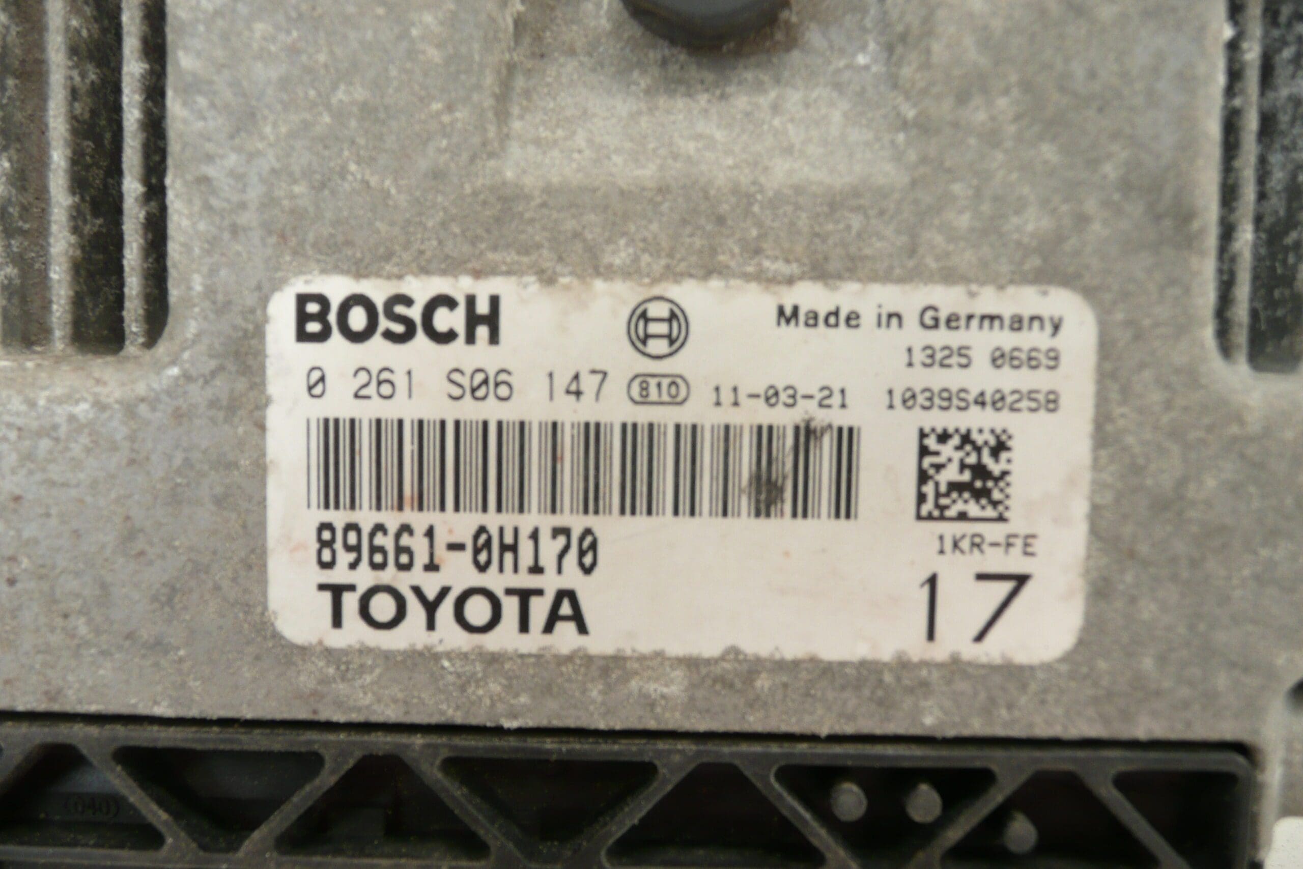 ECU Bosch 1.0i 1KR 0261S06147 89661-0H170 – Obrázok 2