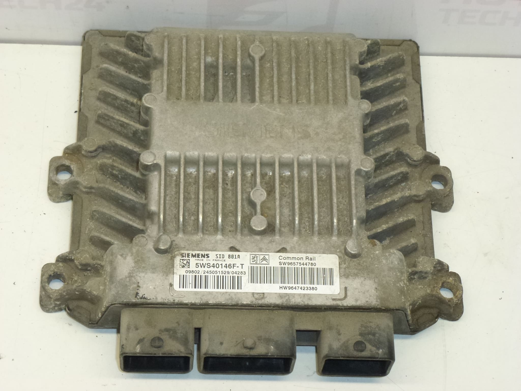 ECU Siemens SID 801A Citroën Peugeot 9647423380 5WS40146F-T – Obrázok 2