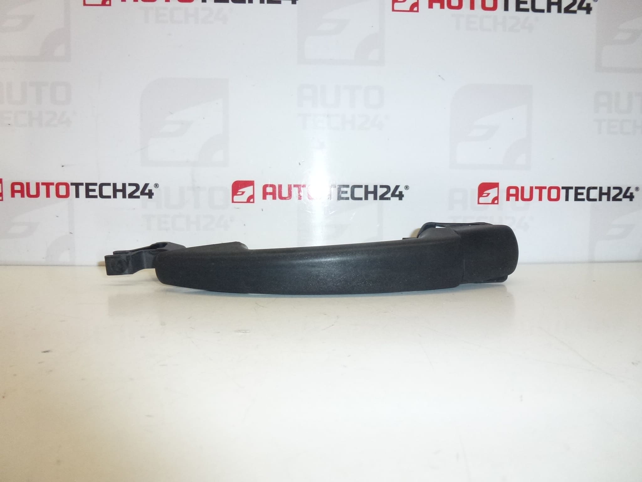 Kľučka dverí Citroën Peugeot čierna 9101EQ