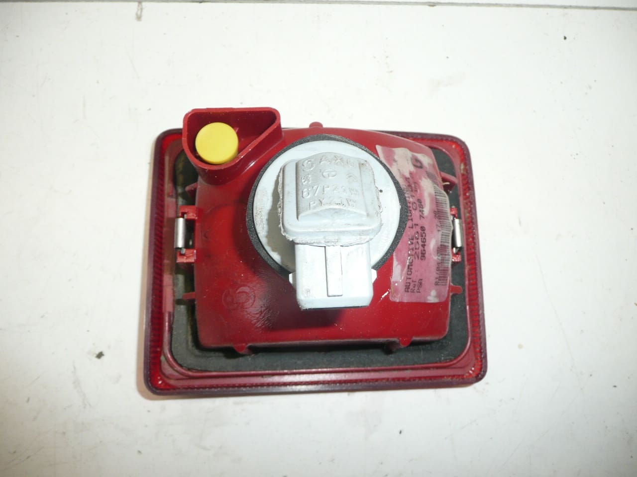 Ľavá zadná hmlovka Peugeot 407 SW 9646507480 6350T4 – Obrázok 2