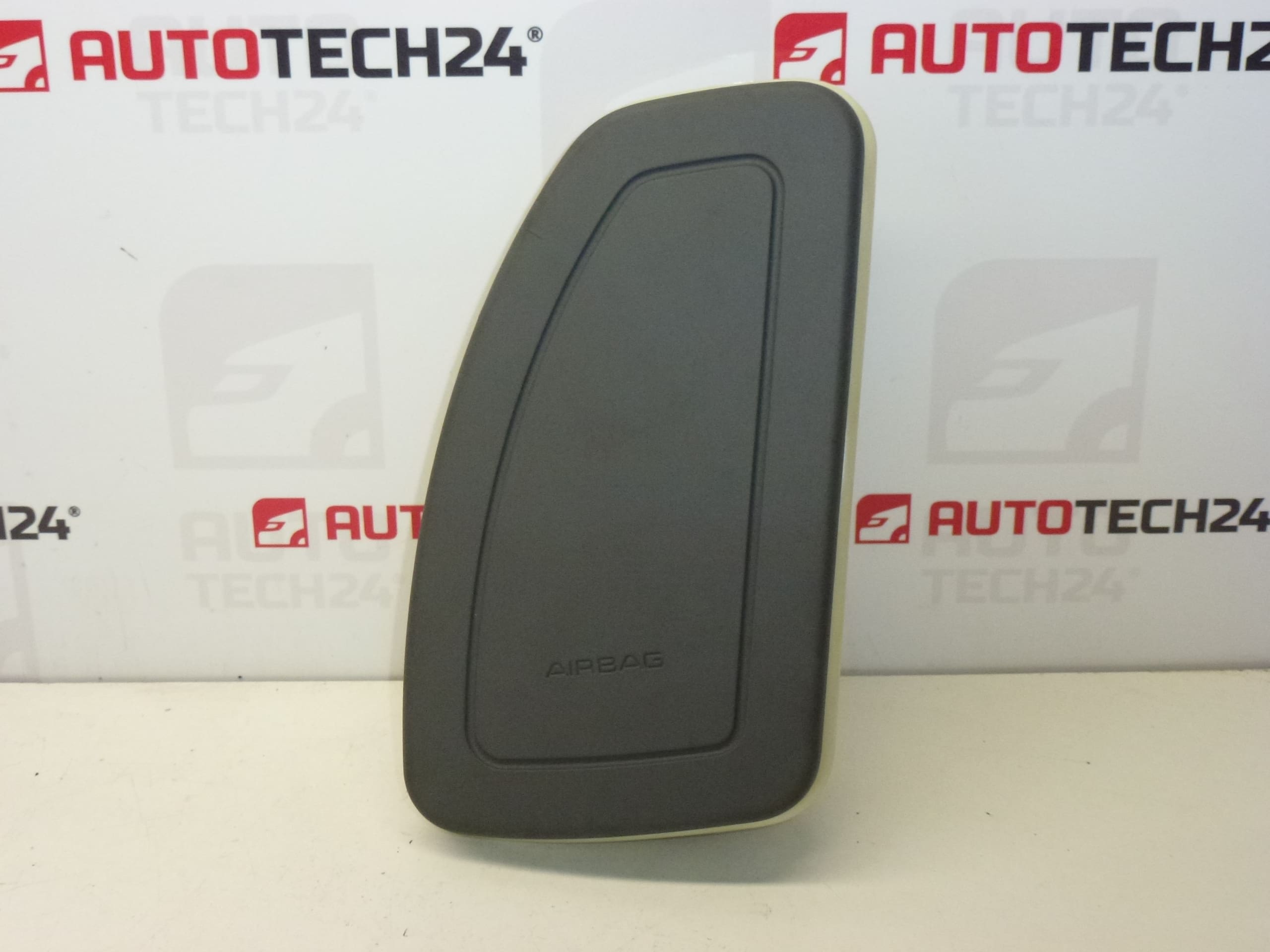 Ľavý airbag sedačkový Peugeot 407 96625550ZM 8216QN