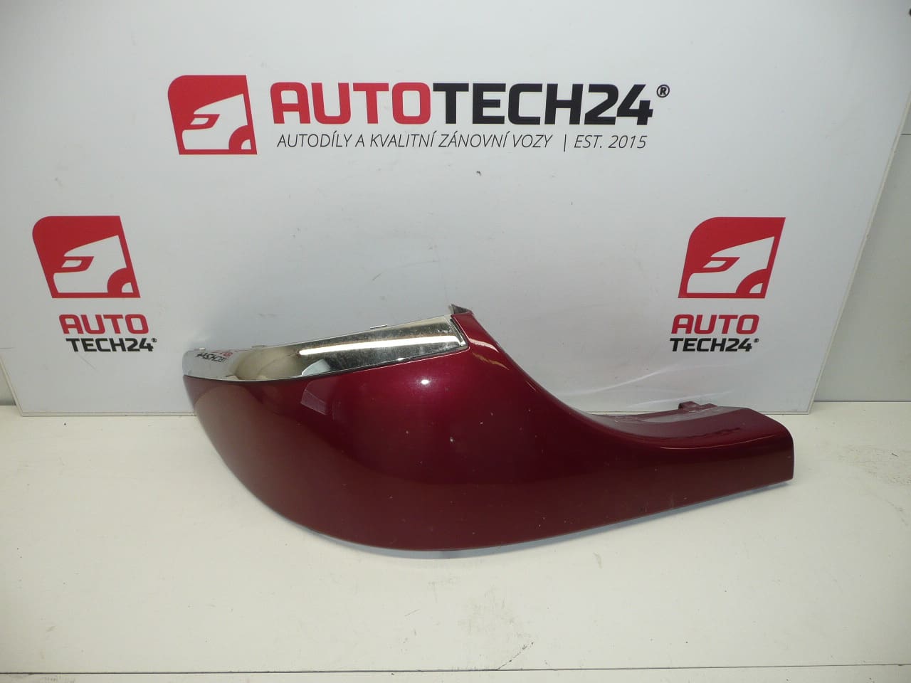 Lišta s chrómom LZ nárazníka Citroën Xsara Picasso 7452CS