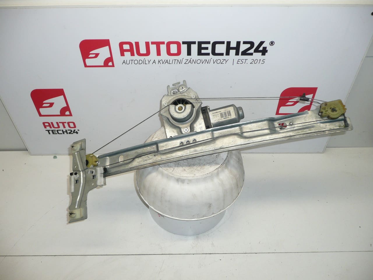 Mechanizmus sťahovania PP okna Peugeot 207 9681182280 9222W9