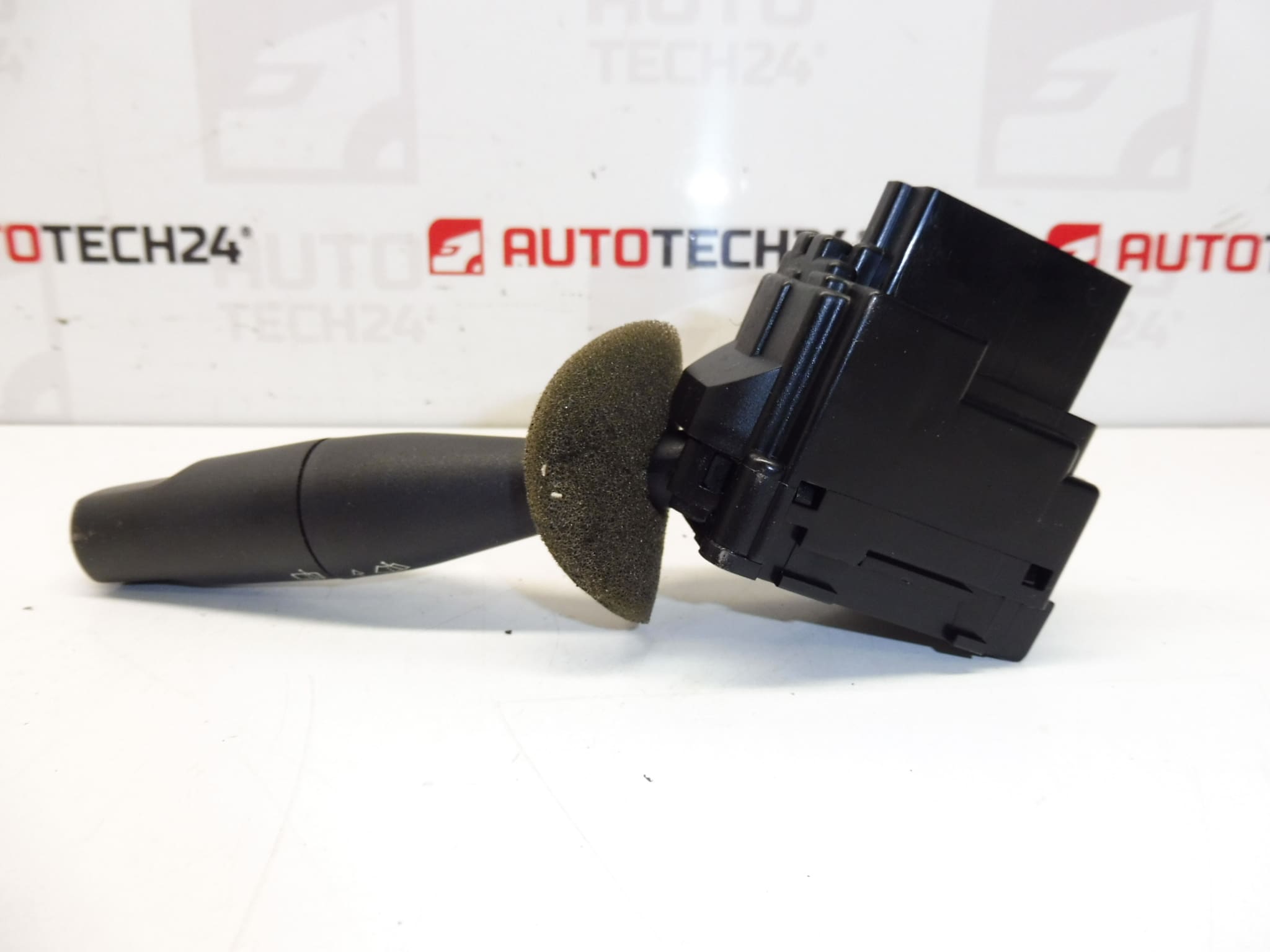 Ovládač stieračov a ostrekovača Jaeger Citroën Peugeot 96049597ZL 6239G6 – Obrázok 2