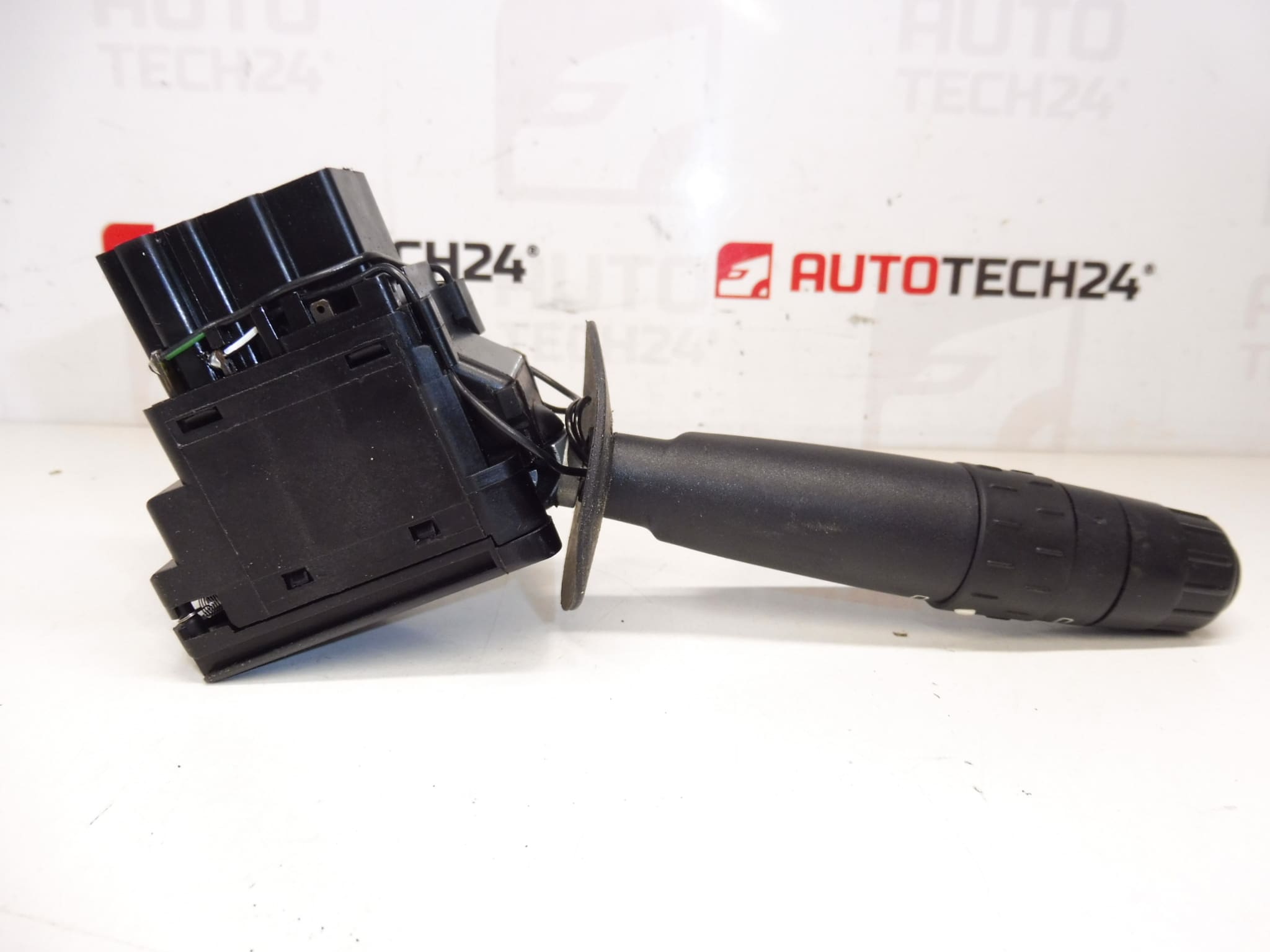 Ovládač svetiel Citroën Peugeot 96251931ZL 625368 – Obrázok 2