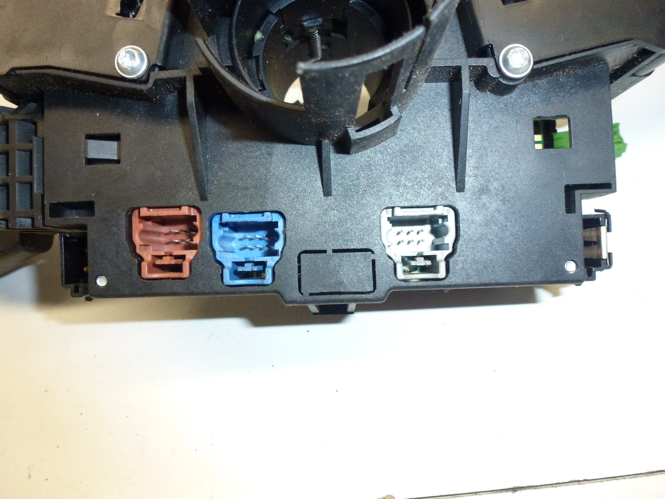 Ovládače pod volantom Citroën Peugeot 96592431XT 6242T0 – Obrázok 2