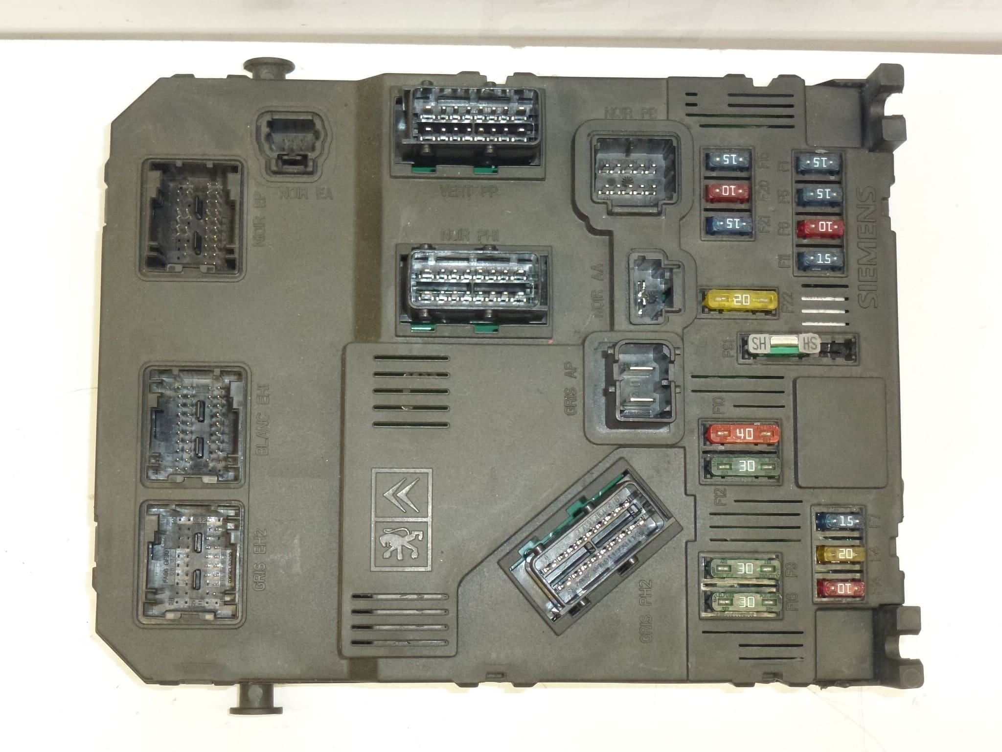 Siemens BSI F02-00 MG Citroën C3 C2 9648715380 S118085200 – Obrázok 2