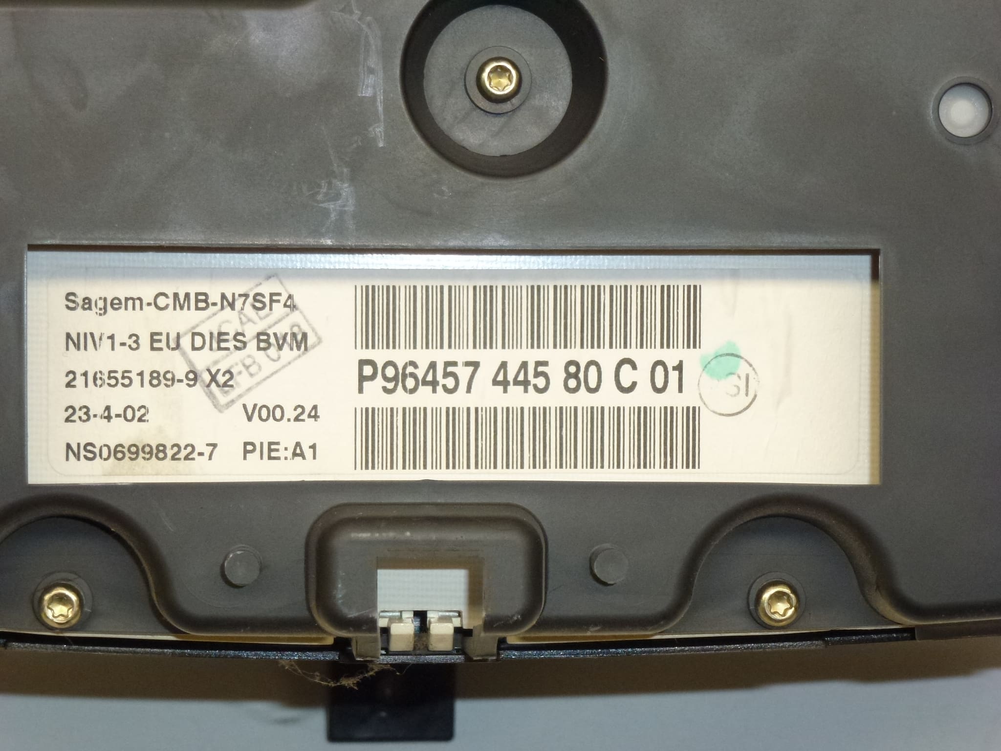 Tachometer budíky 212 tisíc km Citroën Xsara Sagem 9645744580 6104SJ – Obrázok 2