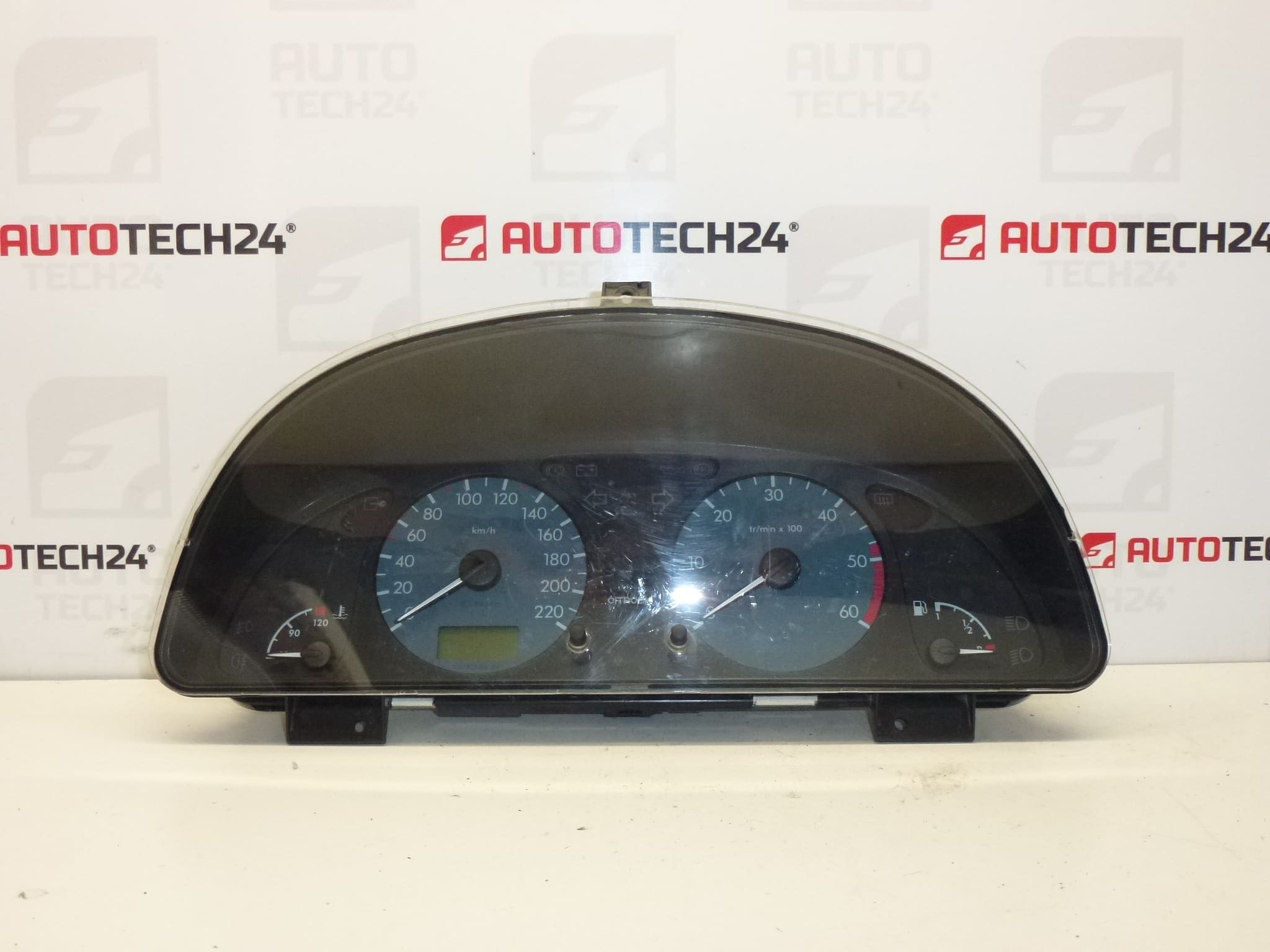 Tachometer budíky Citroën Xsara Sagem 9643206580
