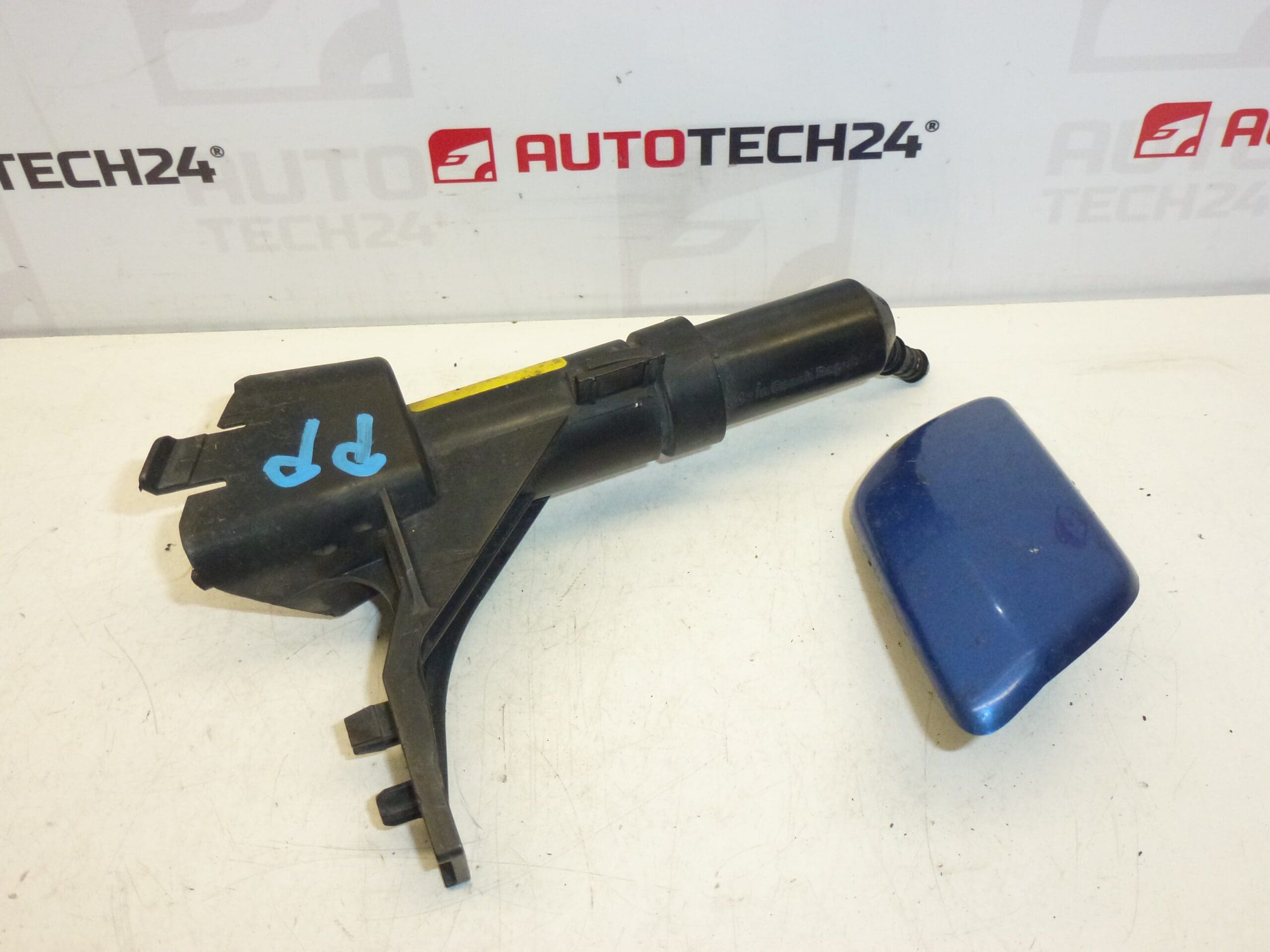 Tryska pravého ostrekovača svetlometu komplet Peugeot 407 6438L8 6438N0 – Obrázok 2