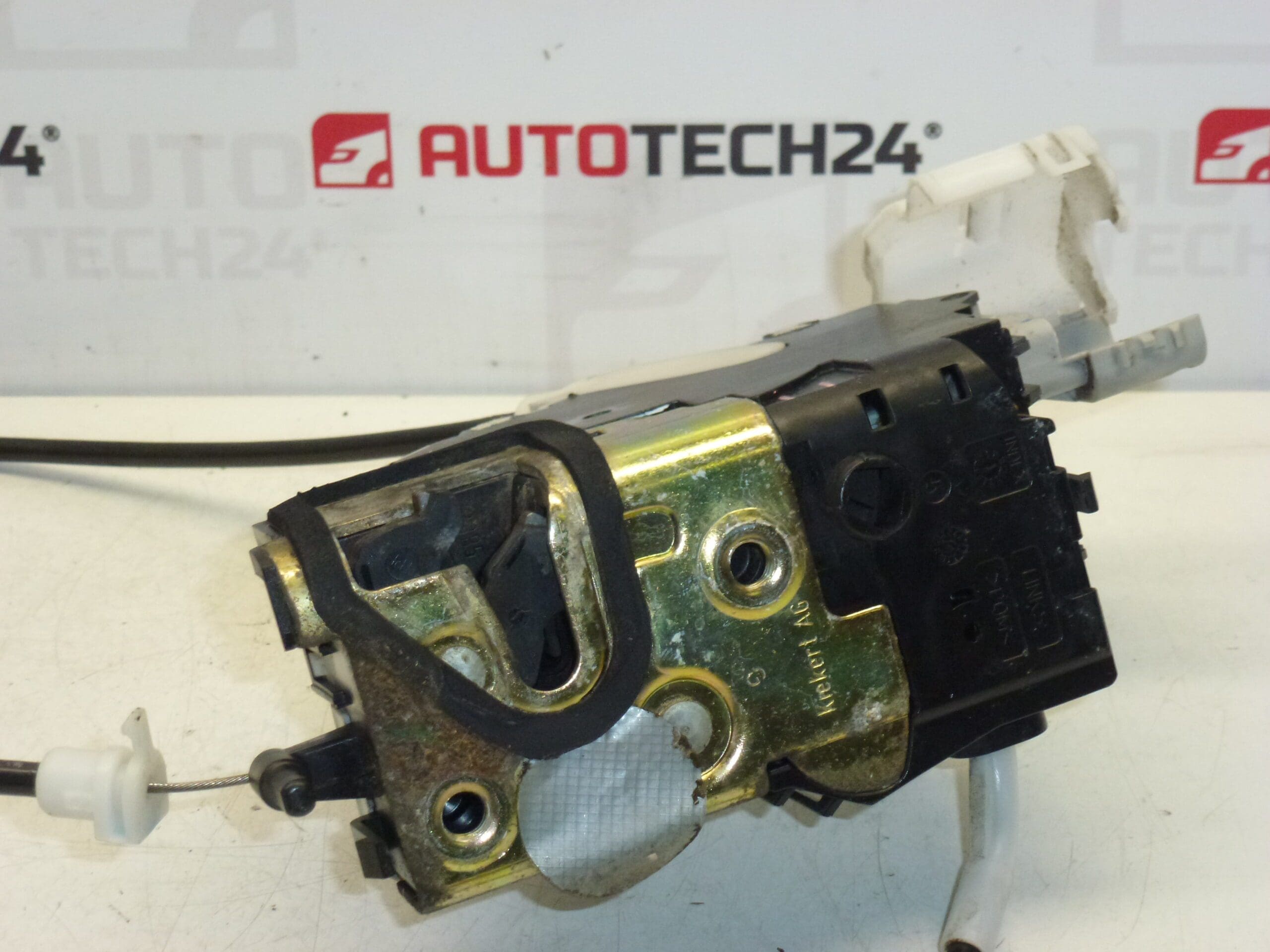 Zámok ľavých zadných dverí Peugeot 407 9659854380 9137K9 – Obrázok 2