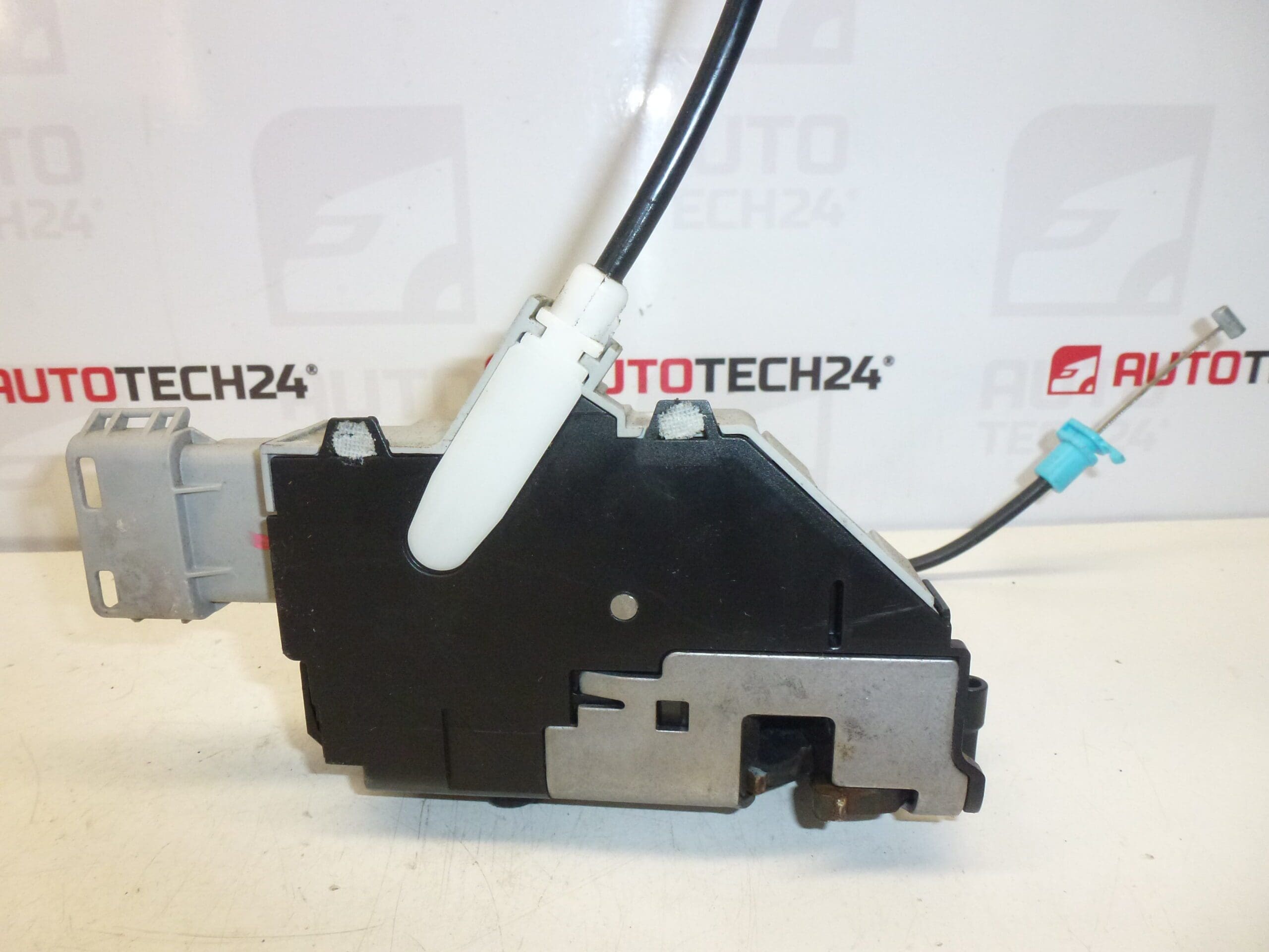 Zámok pravých zadných dverí Citroën C4 5-dverí 9681337080 9138N5 – Obrázok 2