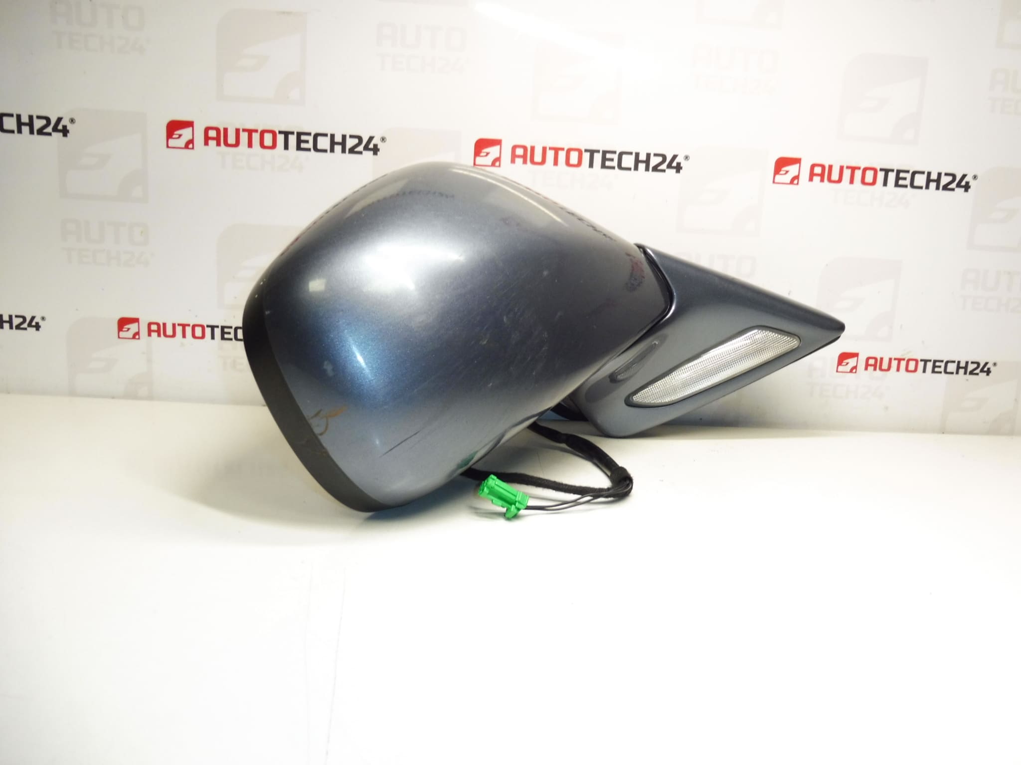 Spätné zrkadlo spolujazdca EZW Citroën Peugeot 14400785ZW 8154CR