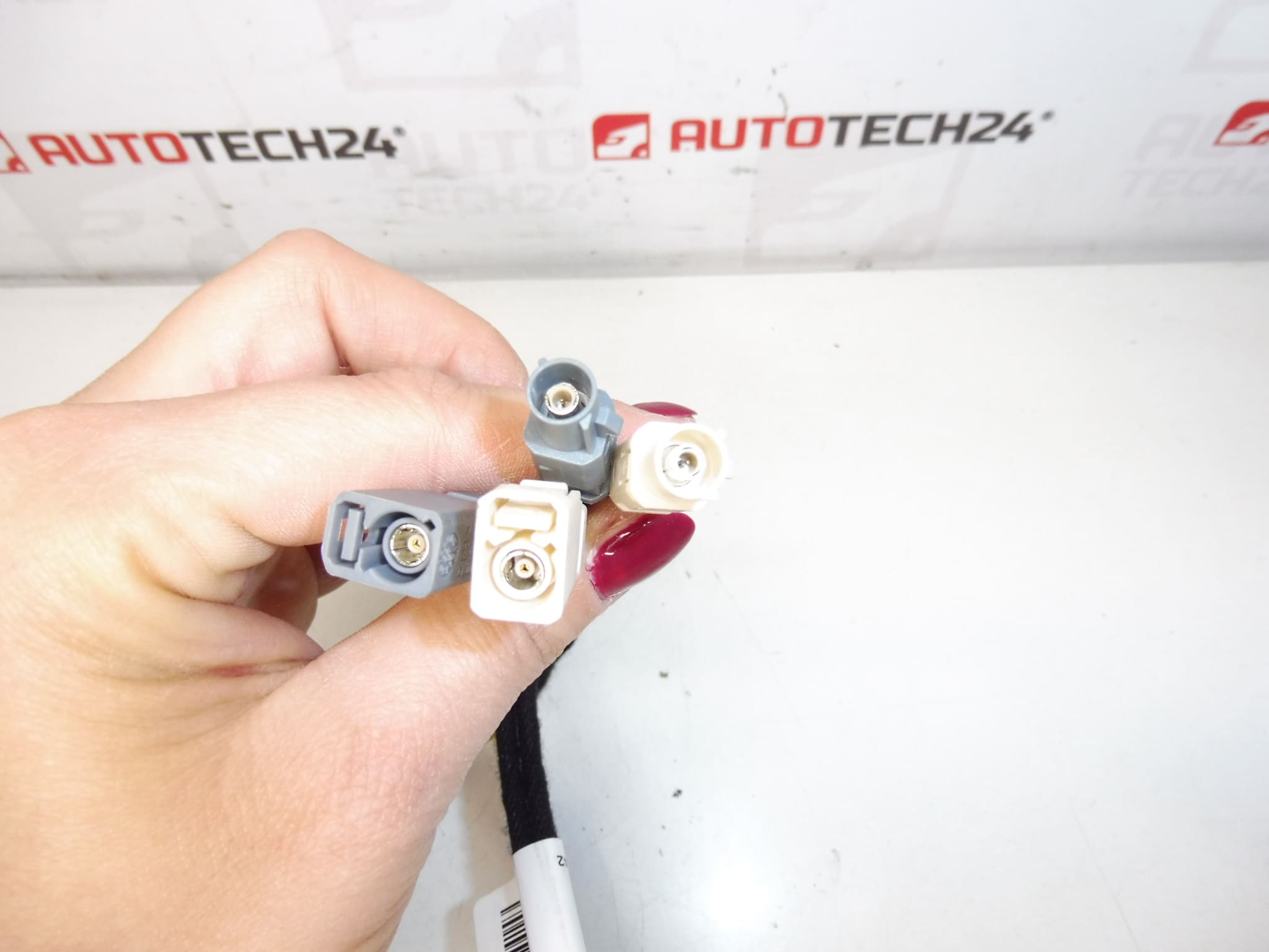 Súprava vodičov antény Citroën C4 II B7 a DS4 9675654480 6587C8 – Obrázok 2