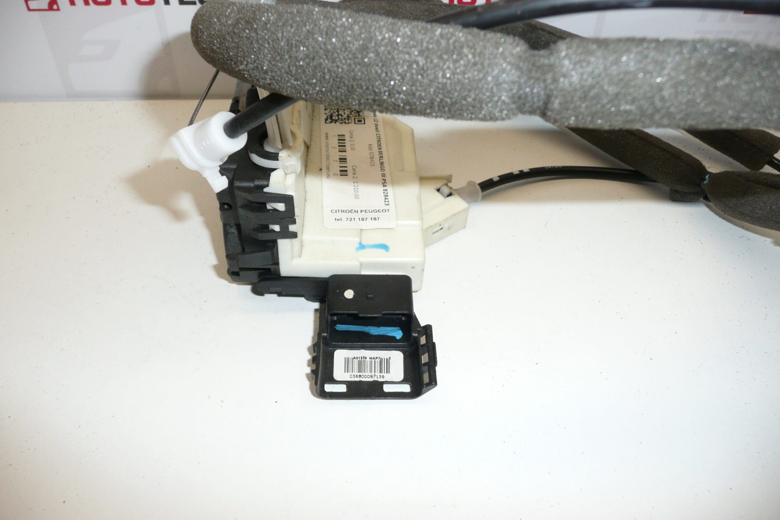 zámok pravých dverí Citroën Berlingo III PSA 828423 9137N6