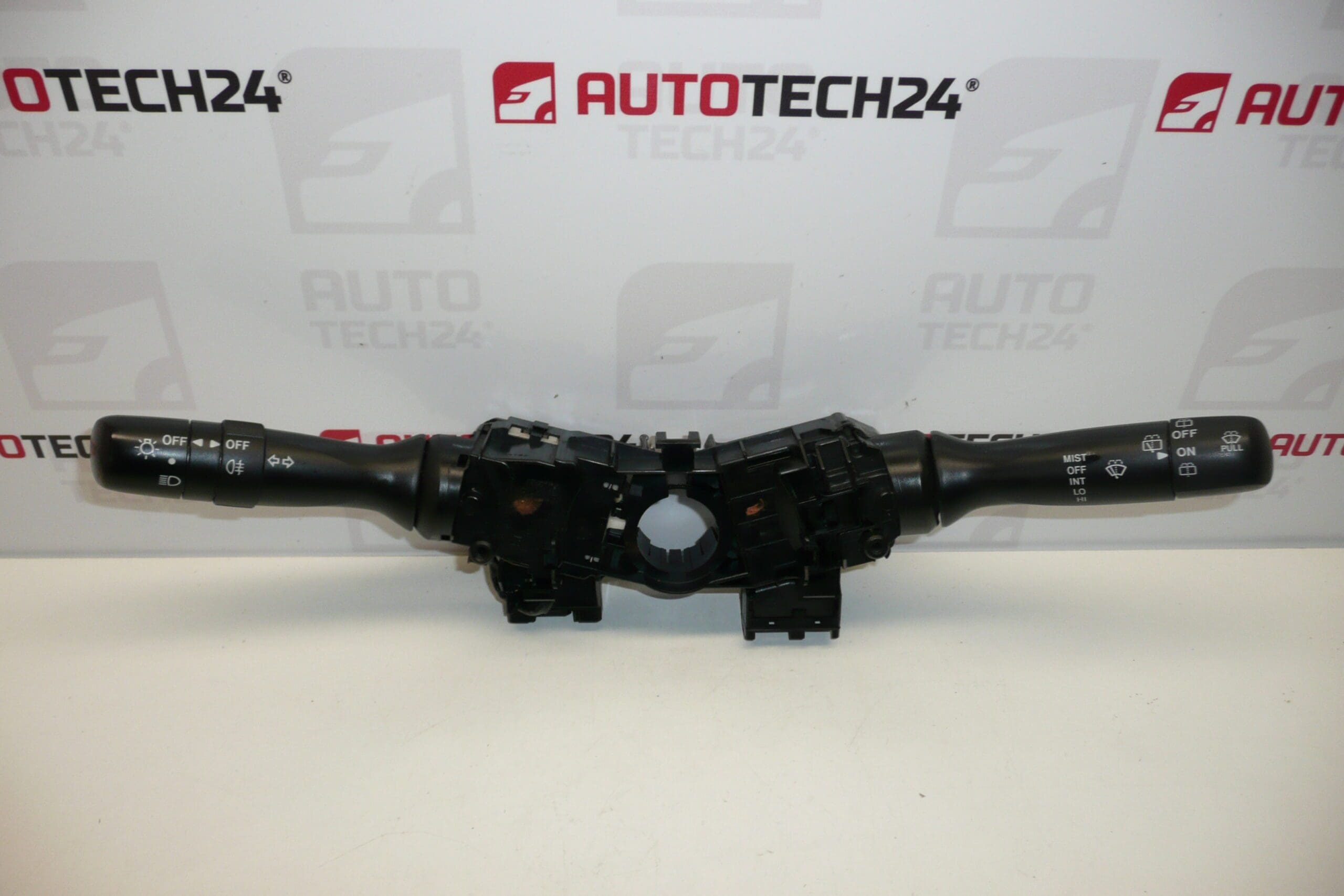 Ovládače pod volantom Citroën C1 Peugeot 107 6239SA 6253A0