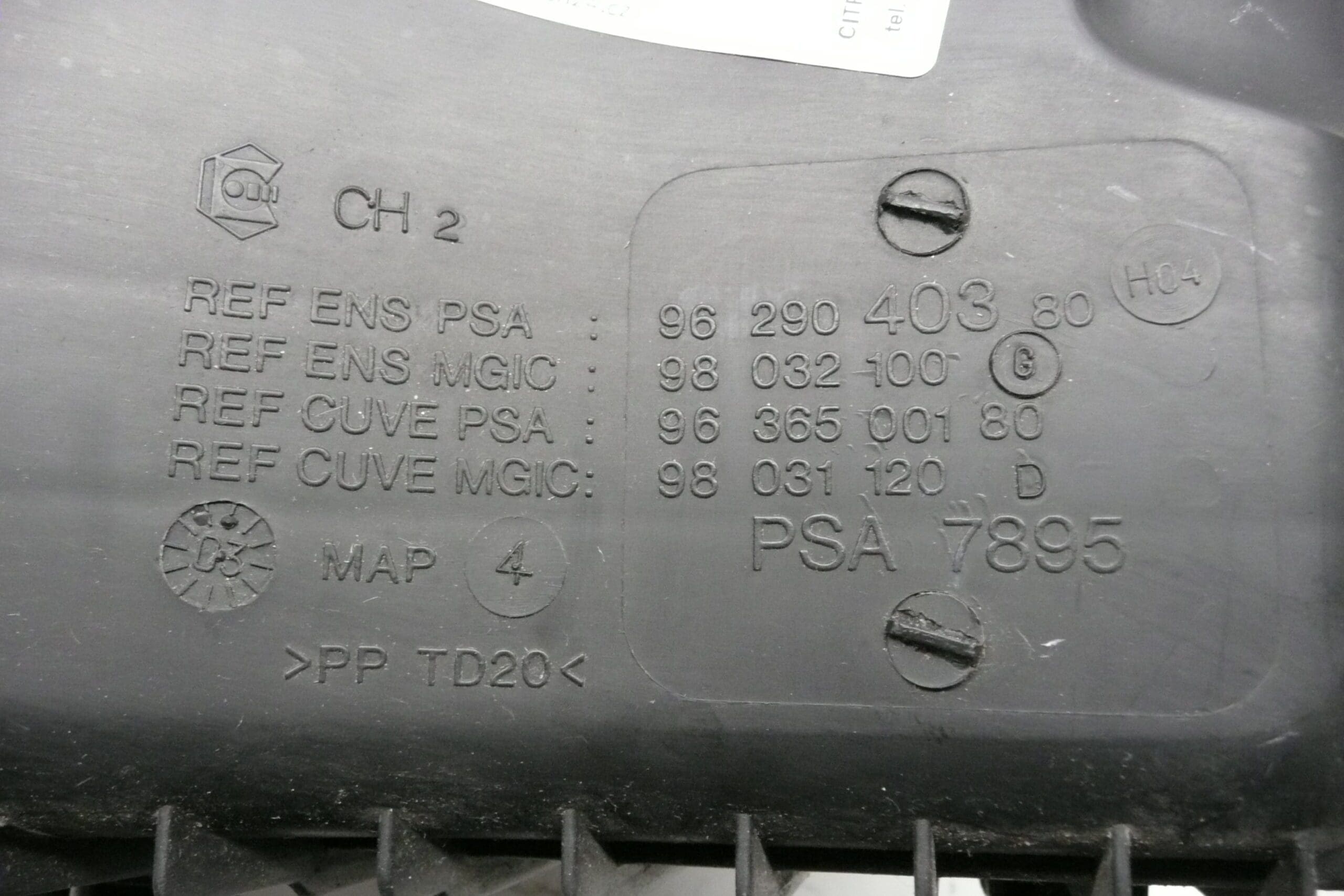 Filtrbox Citroën Peugeot 2.2HDI 9629040380