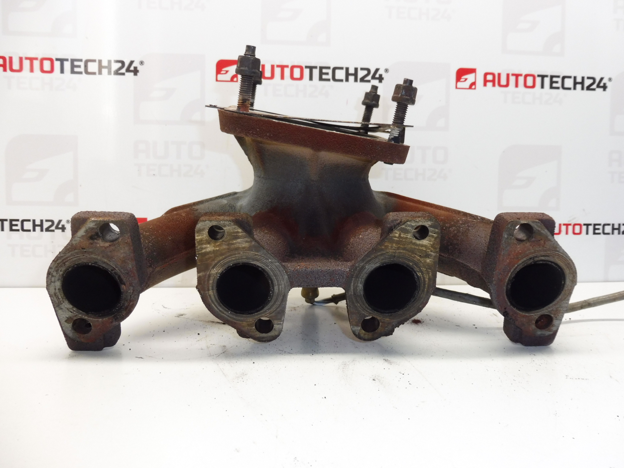 Výfukové zvody 1.1 a 1.4 a 1.6 8V Citroën Peugeot 9636962310
