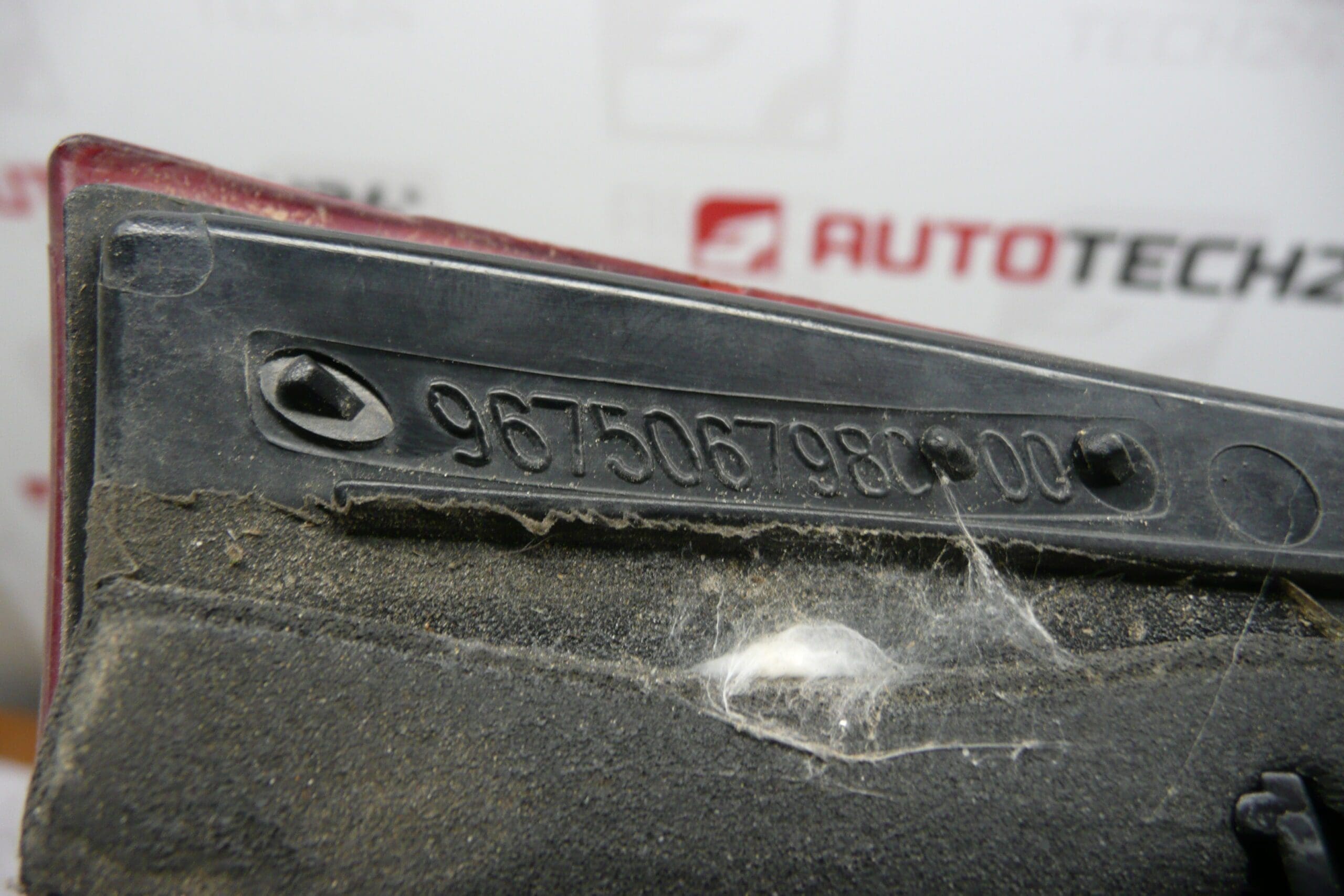 Zadné ľavé svetlo vnútorné Citroën C5 X7 9675067980 6350LW