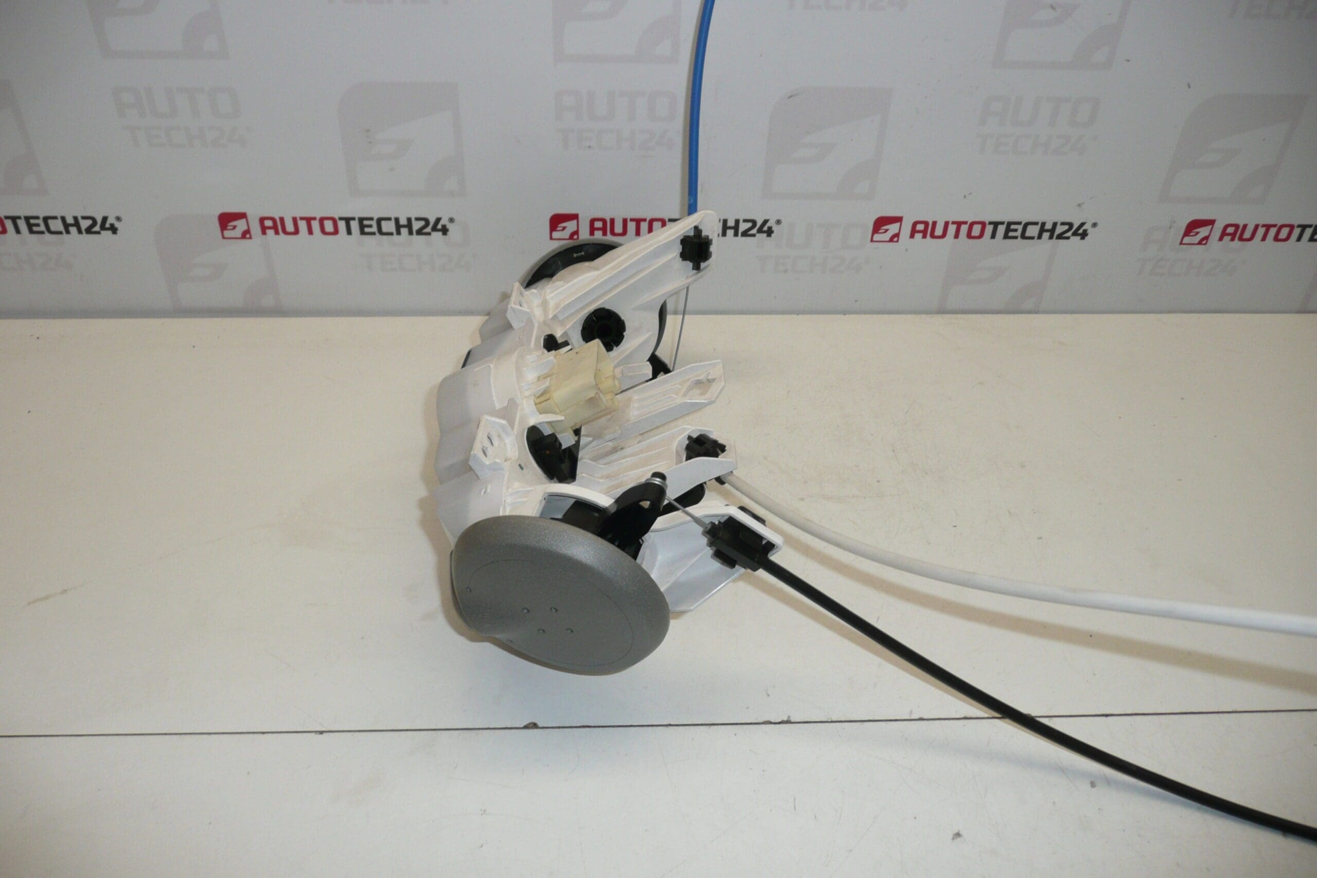 Ovládanie klimatizácie s Citroën Peugeot 55900-040