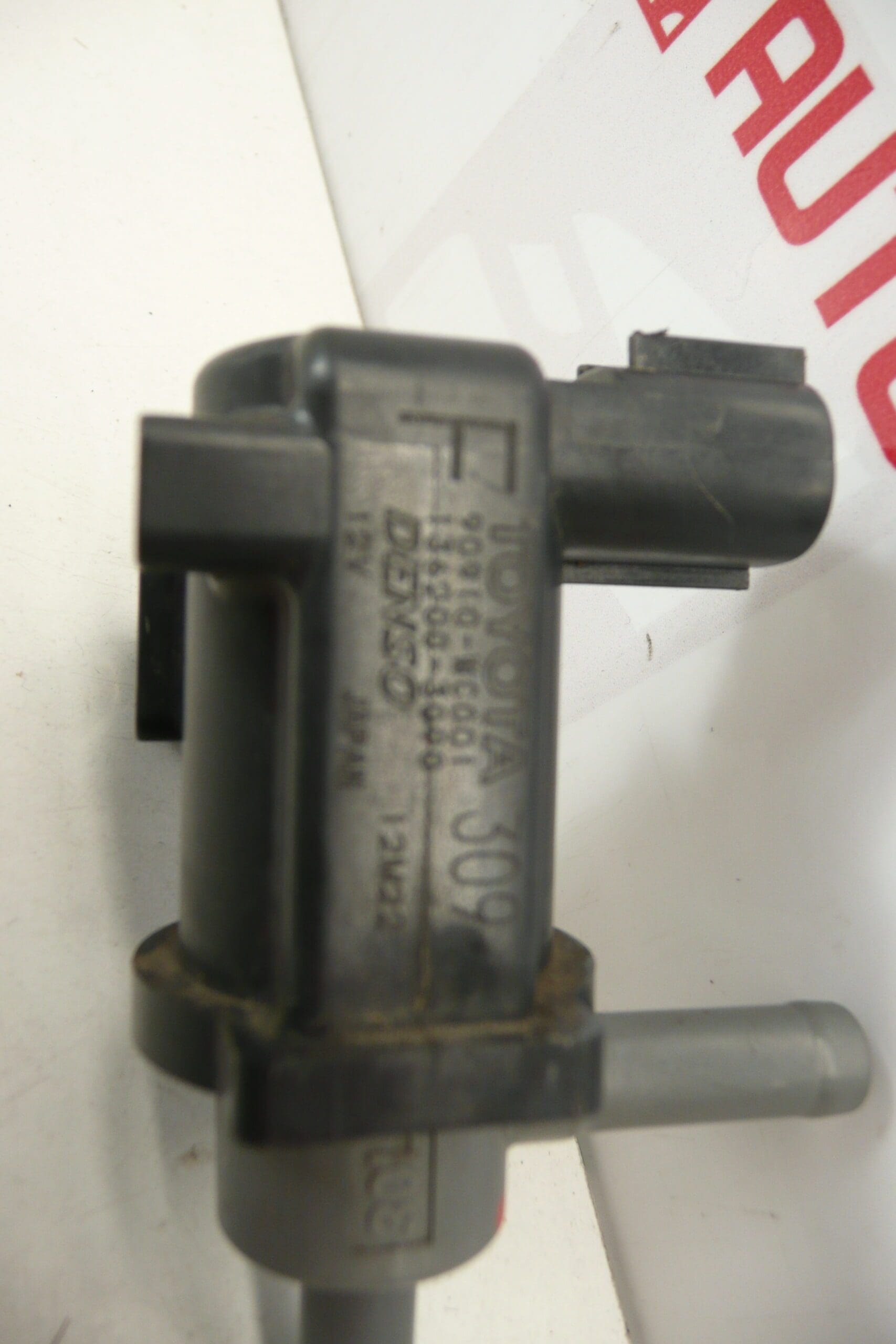 Ventil odvetrania nádrže Citroën Peugeot 90910-WC001 1502G2