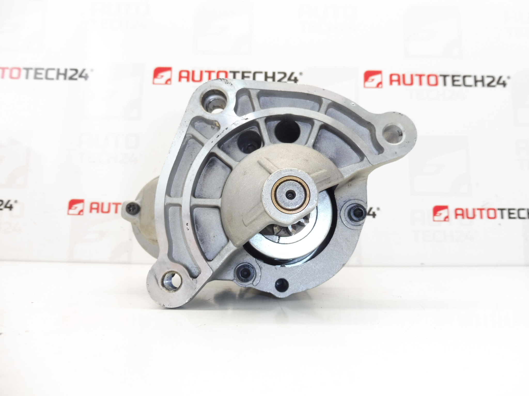 Štartér Hella Citroën Peugeot 8EA011610441