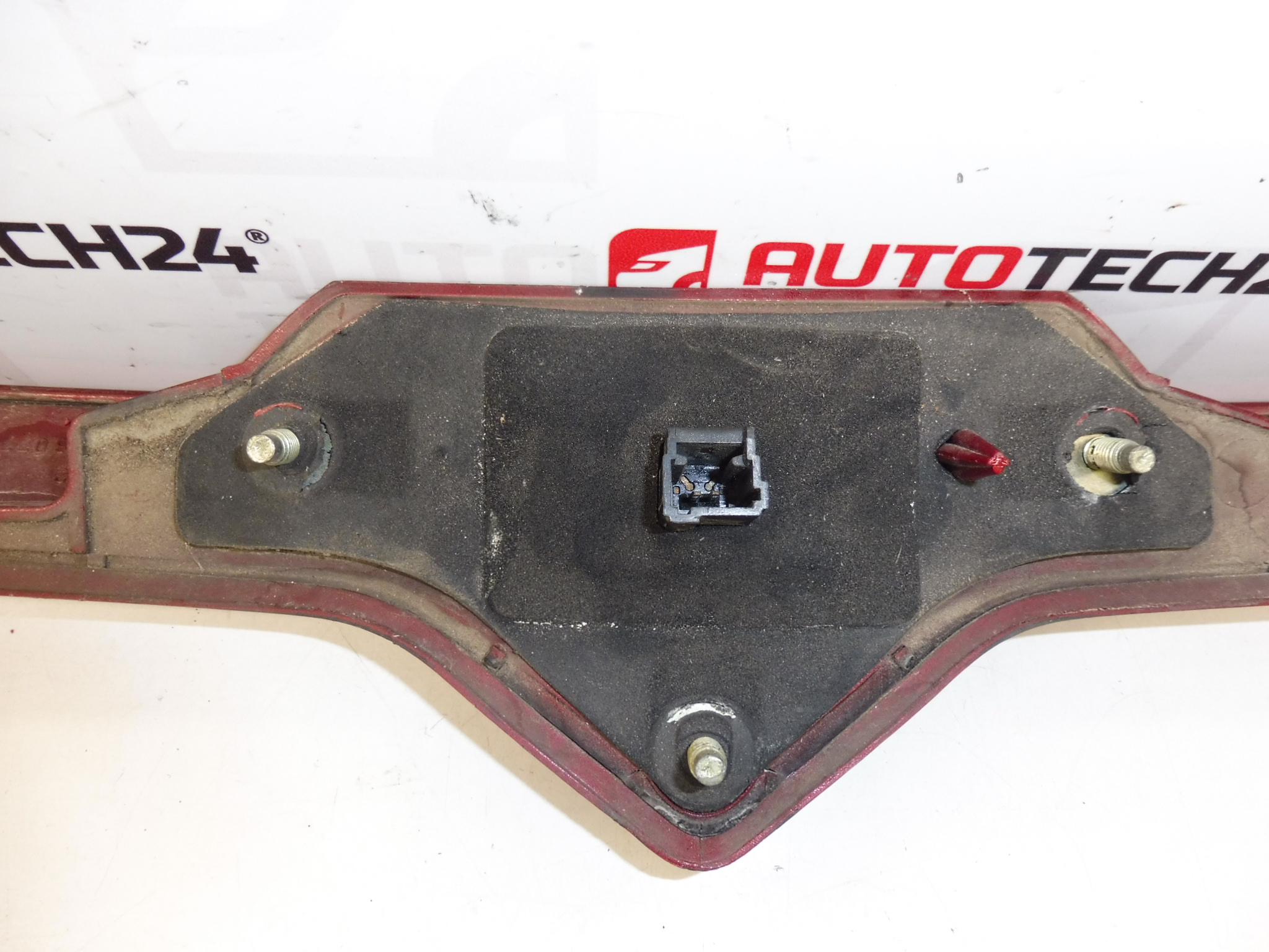 Madlo zadného veka Citroën Xsara II hatchback EKQD 9636077077