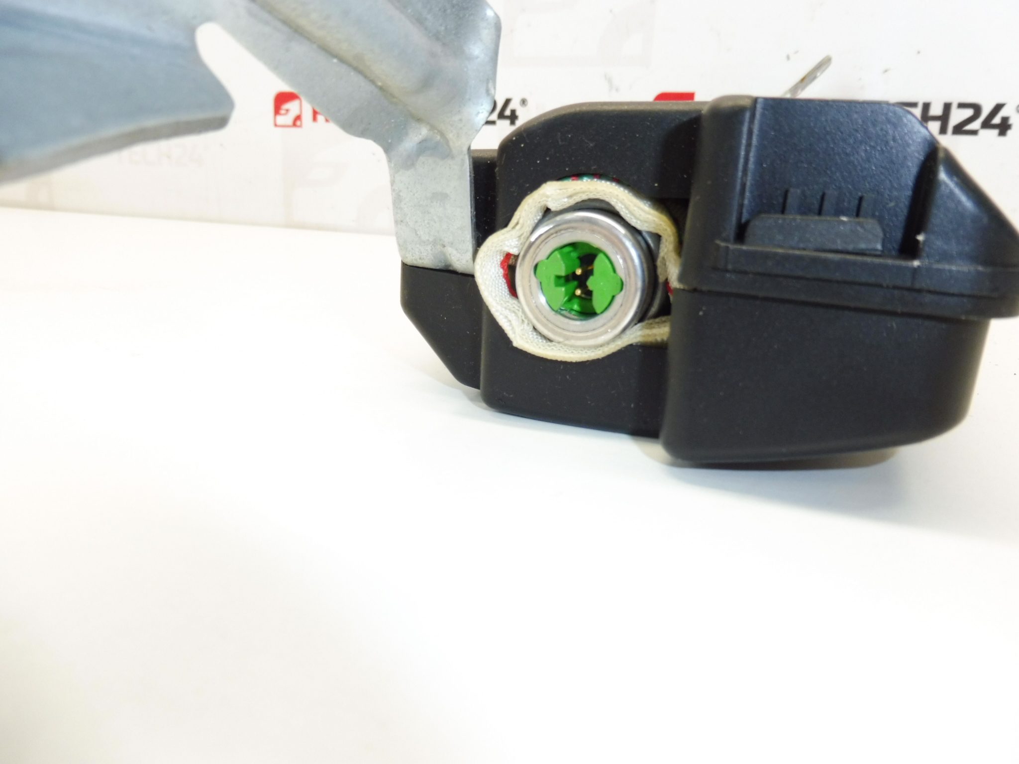 Ľavý zadný sedačkový airbag Peugeot 607 96648622980 8216Z6