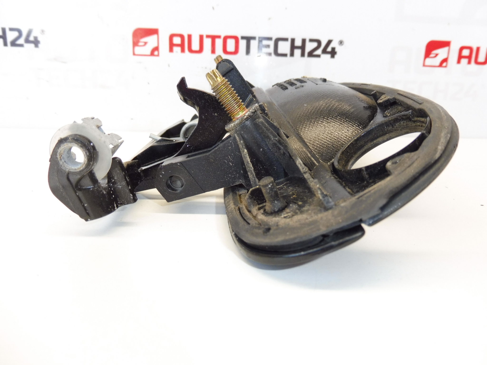 Kľučka ľavých predných dverí EXLD Peugeot 607 9629157177 9101Q2