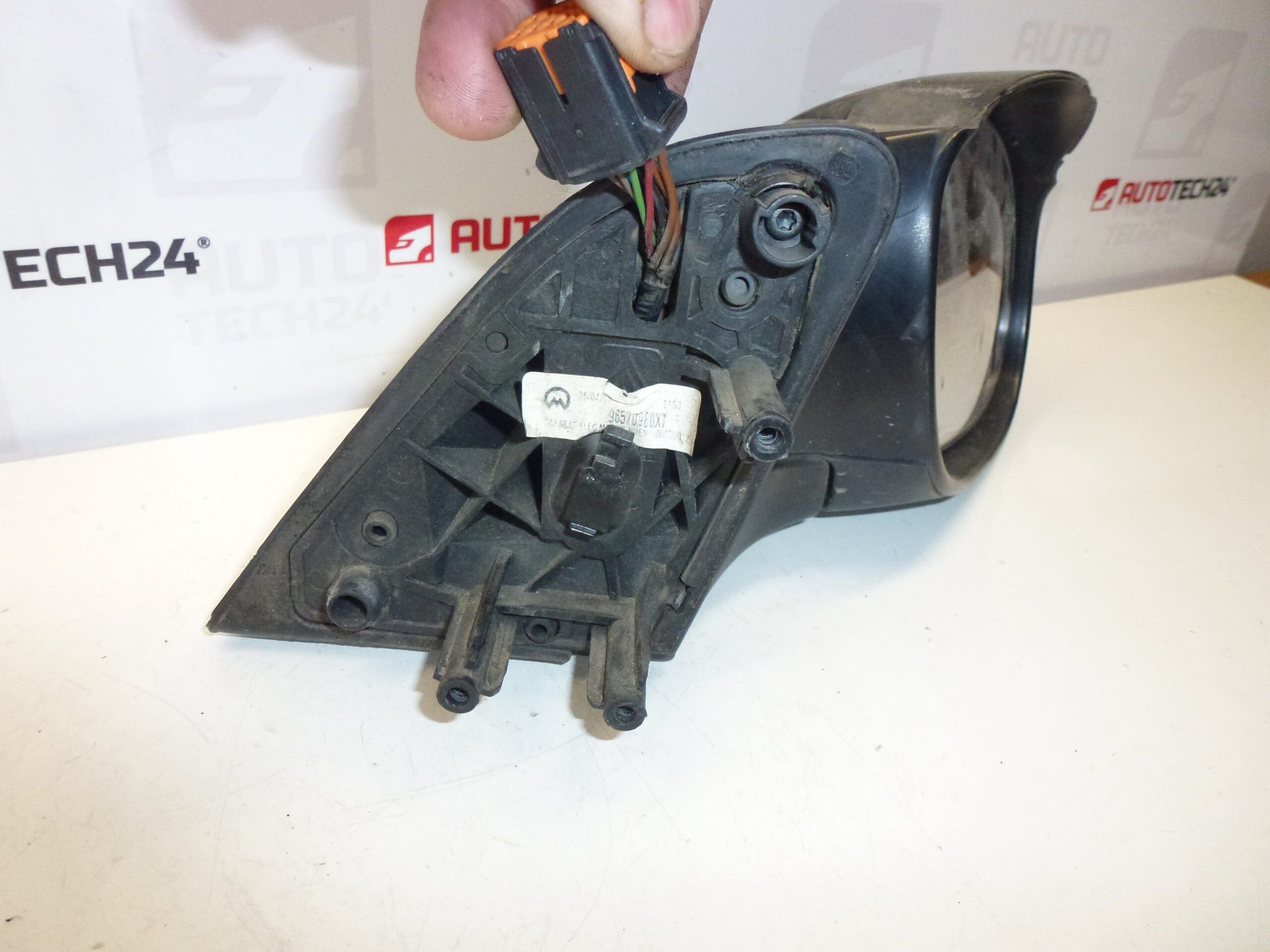 Pravé spätné zrkadlo Citroën Xsara Picasso 96570980XT 815355