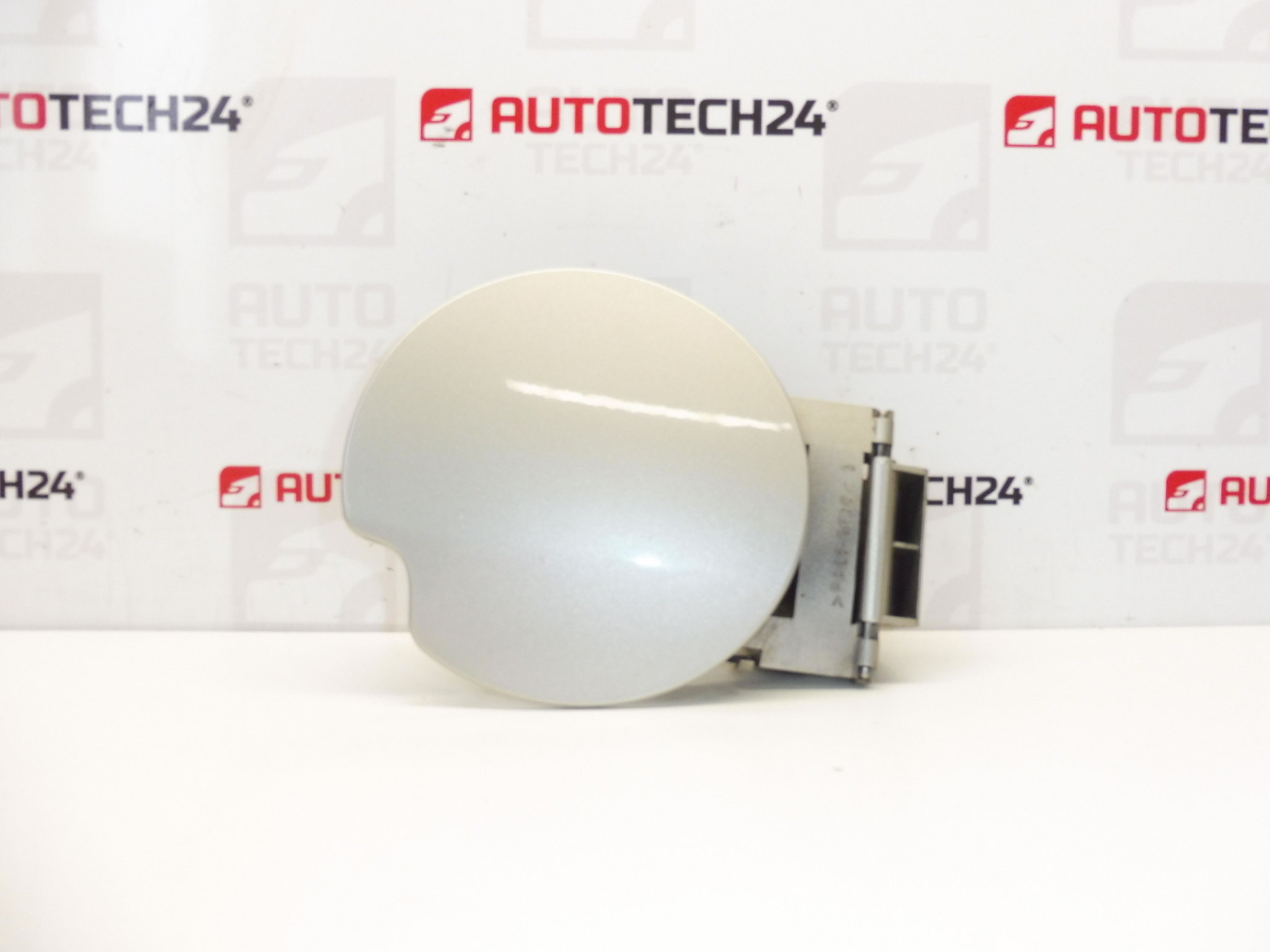 Viečko kryt nádrže Peugeot 307 ETSC 9643083777 151799