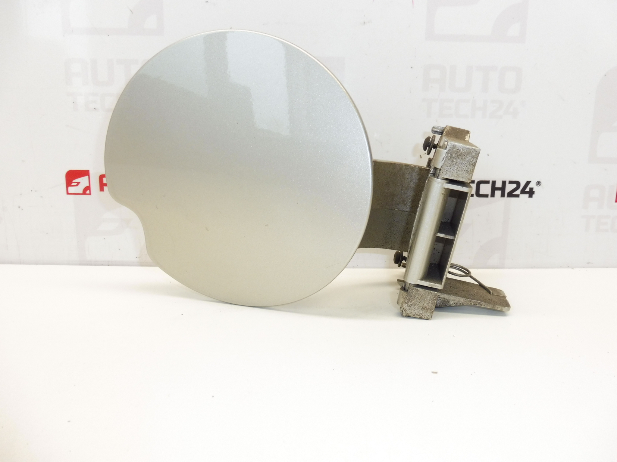 Viečko kryt nádrže Peugeot 307 ETSC 9643083777 151799