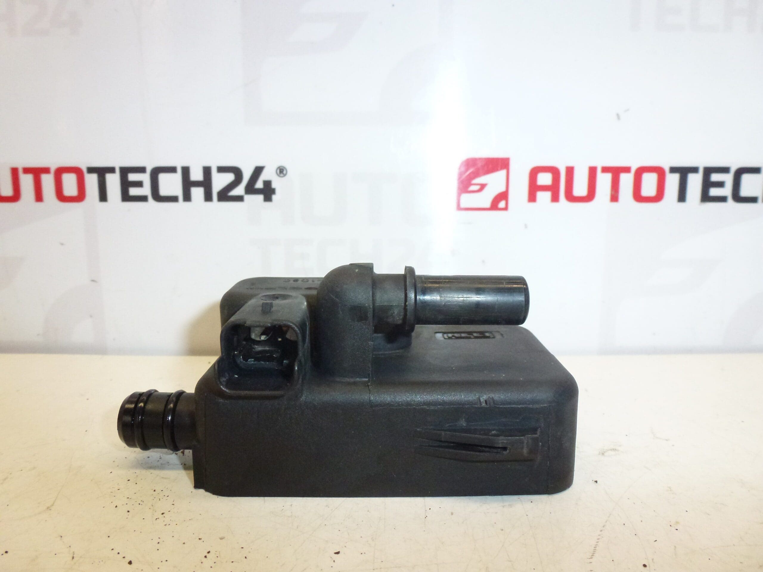 Ohrievač nafty 1.6 HDI Citroën Peugeot 9305-108C 190434