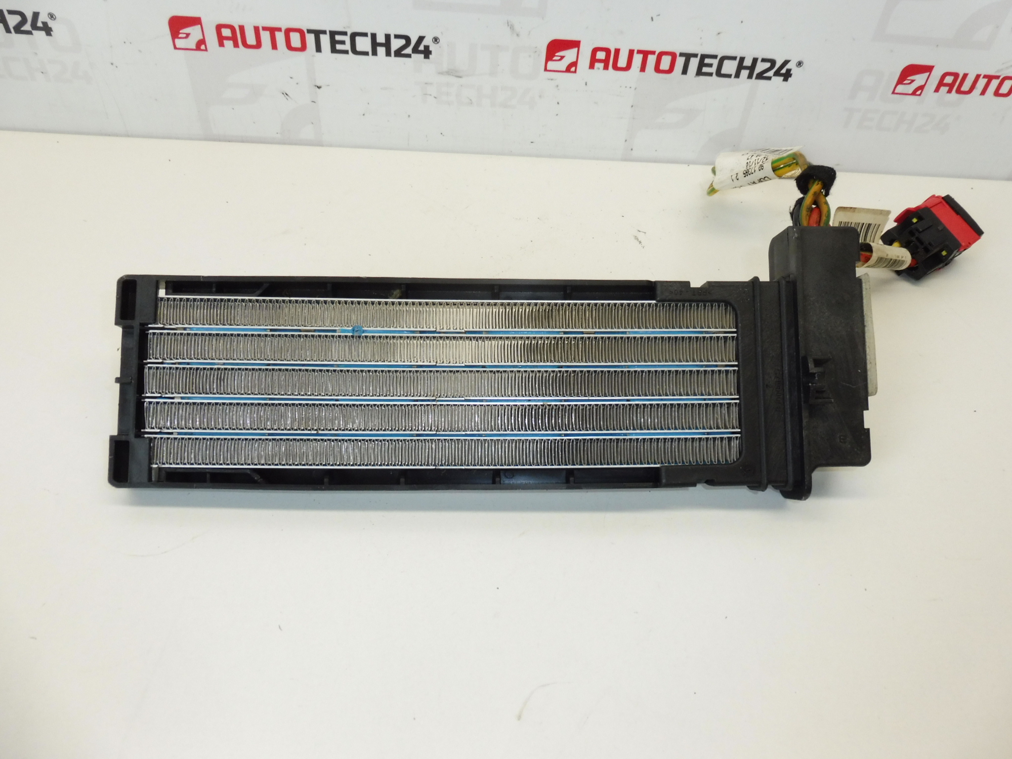 Rezistor ohrevu vzduchu Citroën Peugeot BEHR G7192002 643691