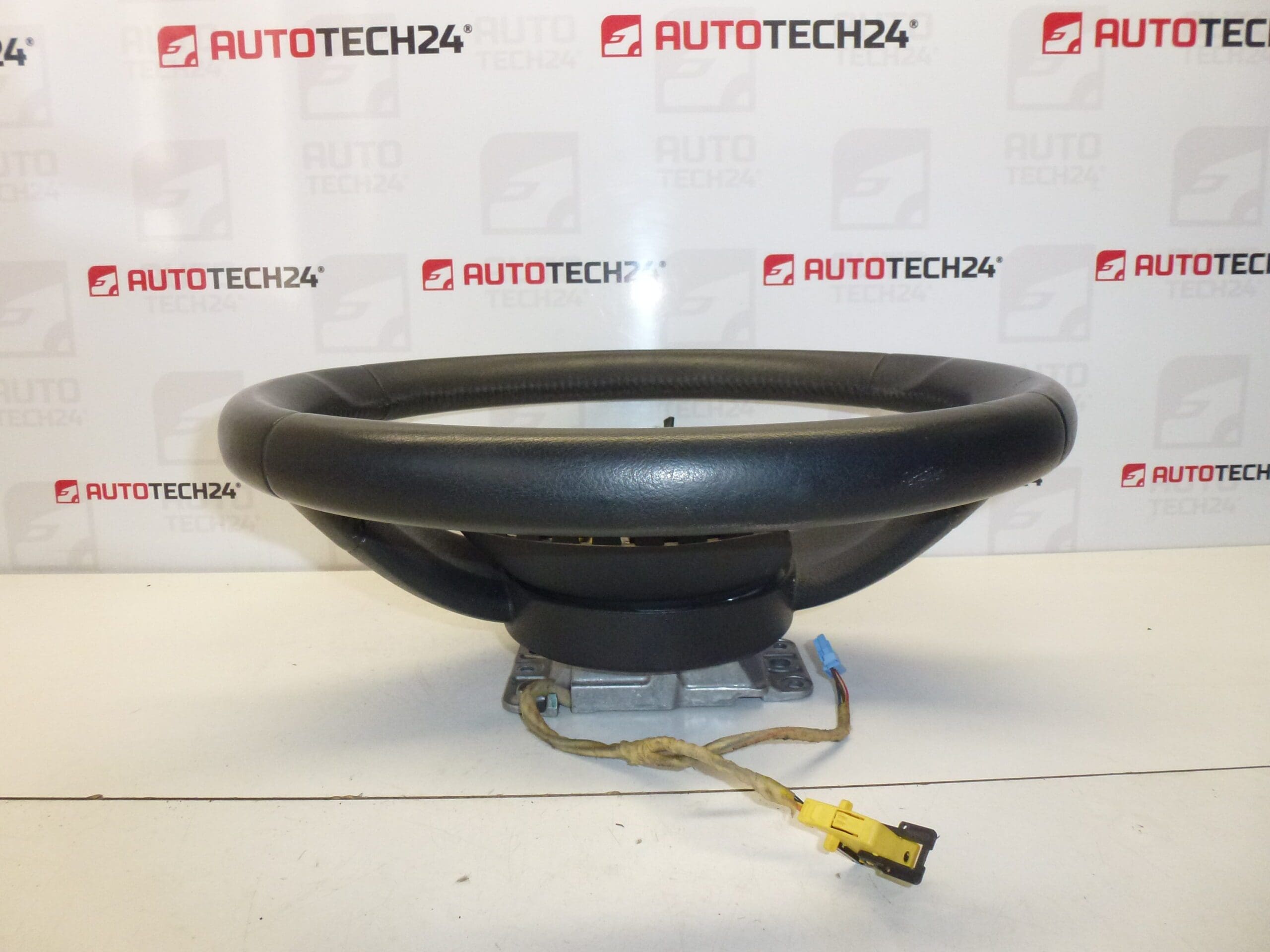 Volant kožený Citroën C4 96823701ZD 4109JT