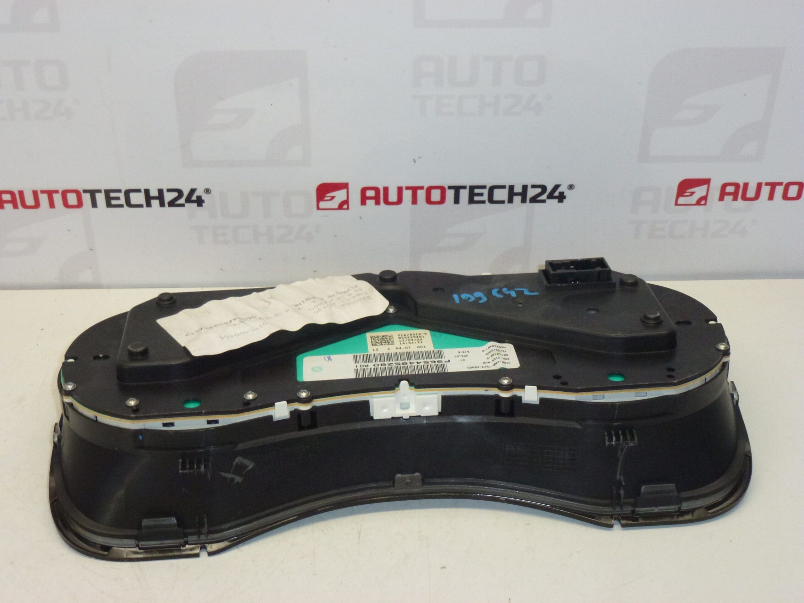 Tachometer najazdených 199642km Peugeot 307 9654485280 6106N4