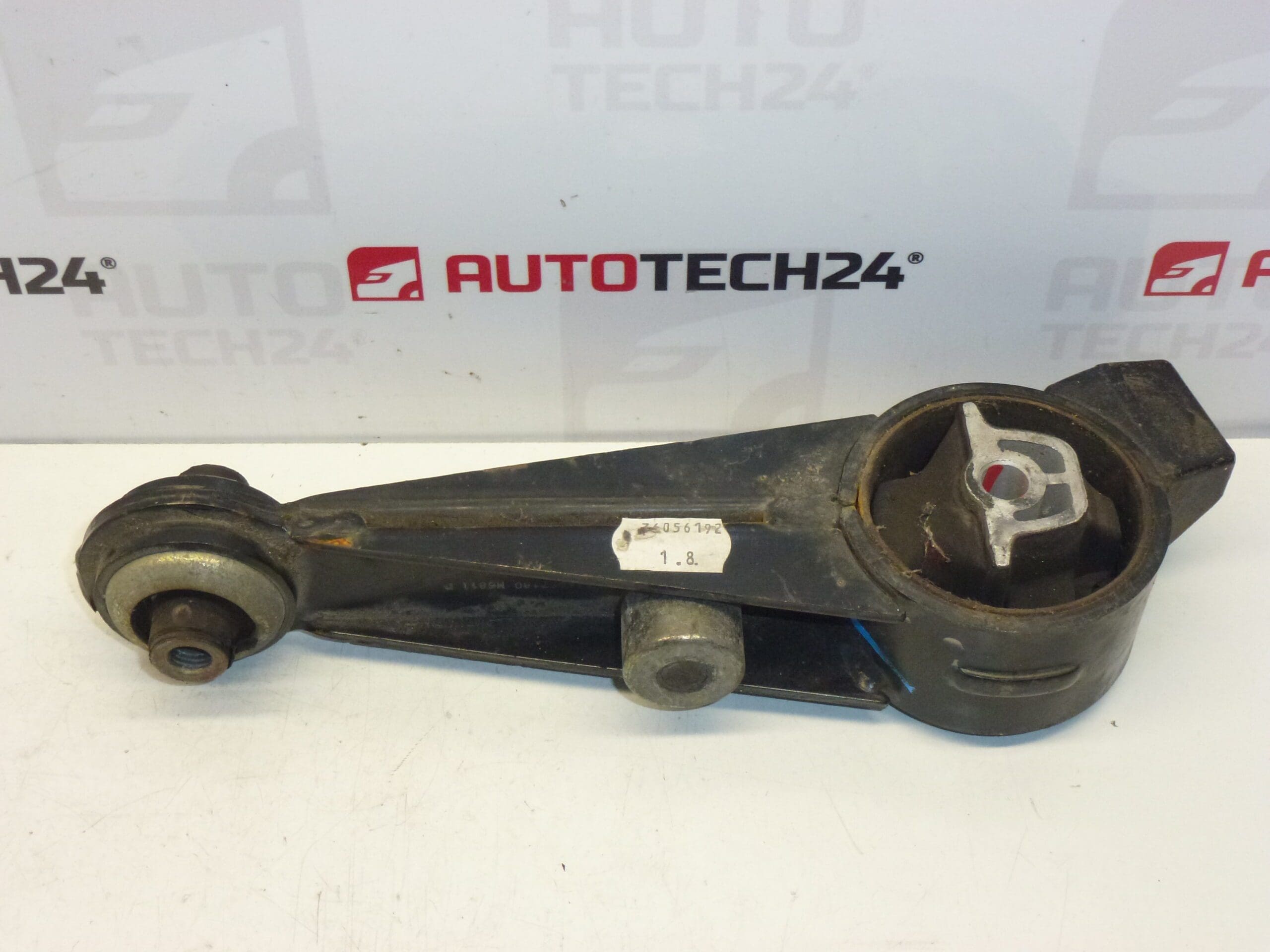 Držiak silentblok motora Citroën Peugeot 9642916580