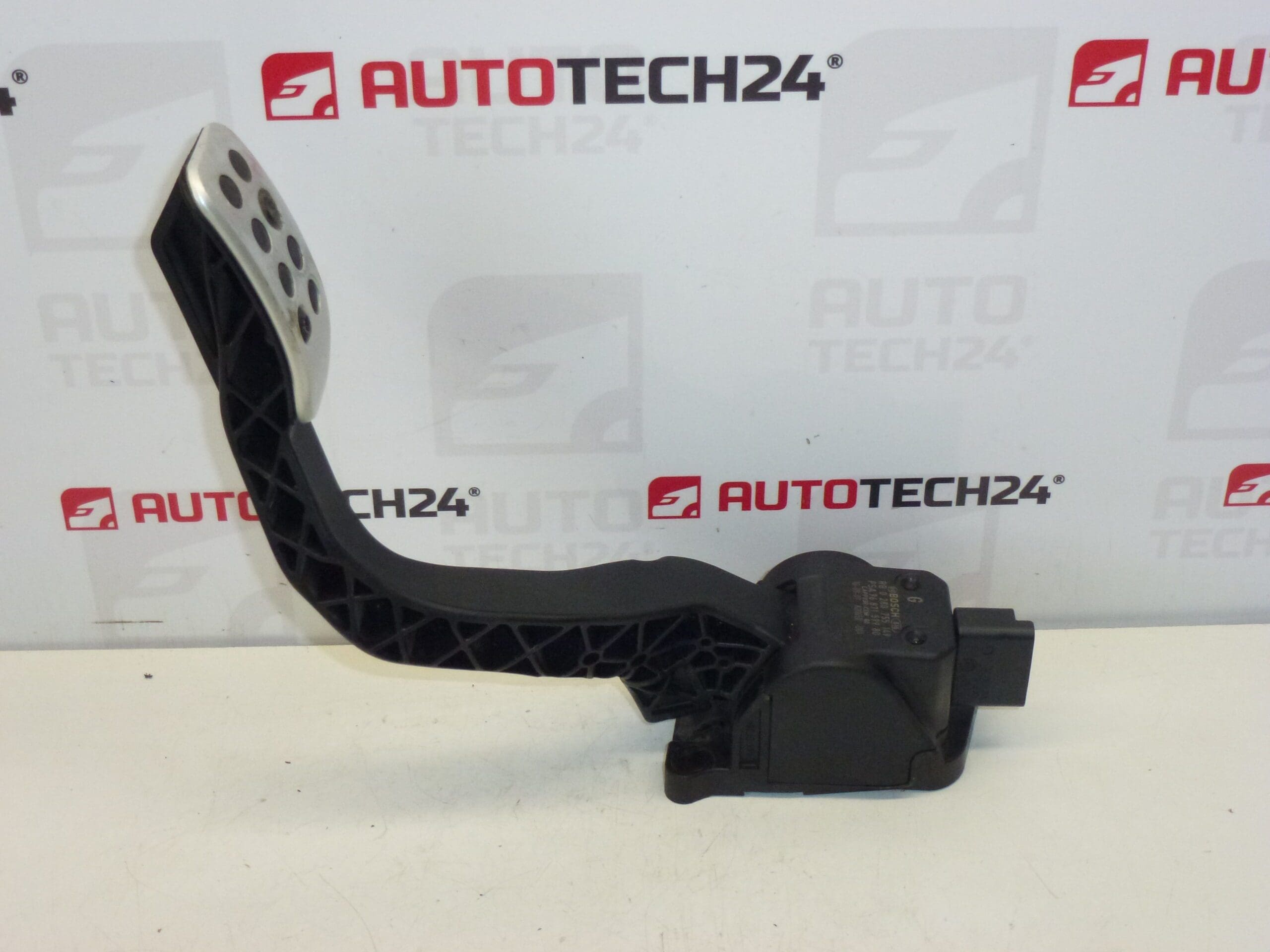 Plynový pedál Bosch Citroën Peugeot 0280755149 9687159980 1601AR