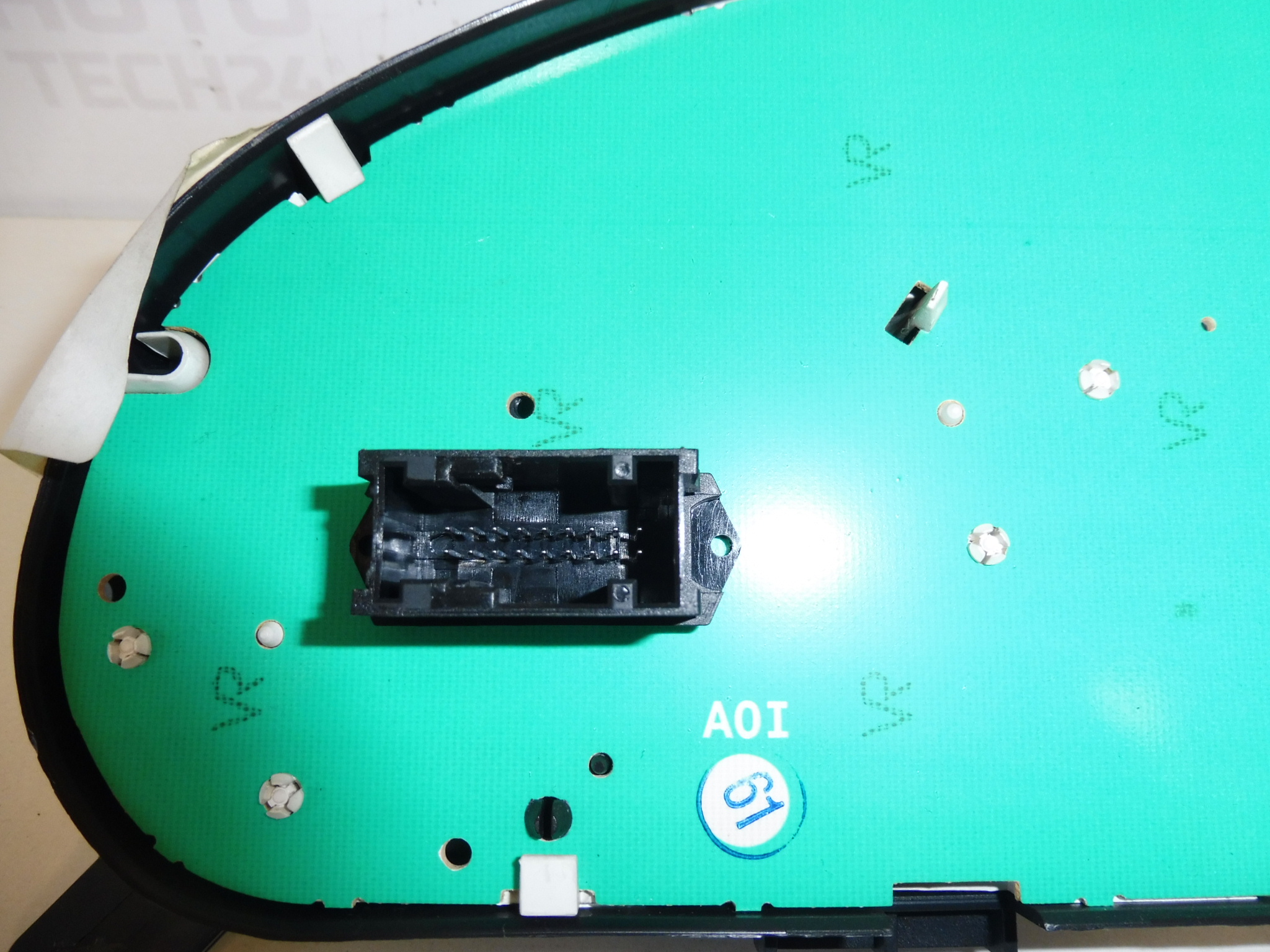 Tachometer Peugeot 406 9648214780 610290 najazdených 287 000 km