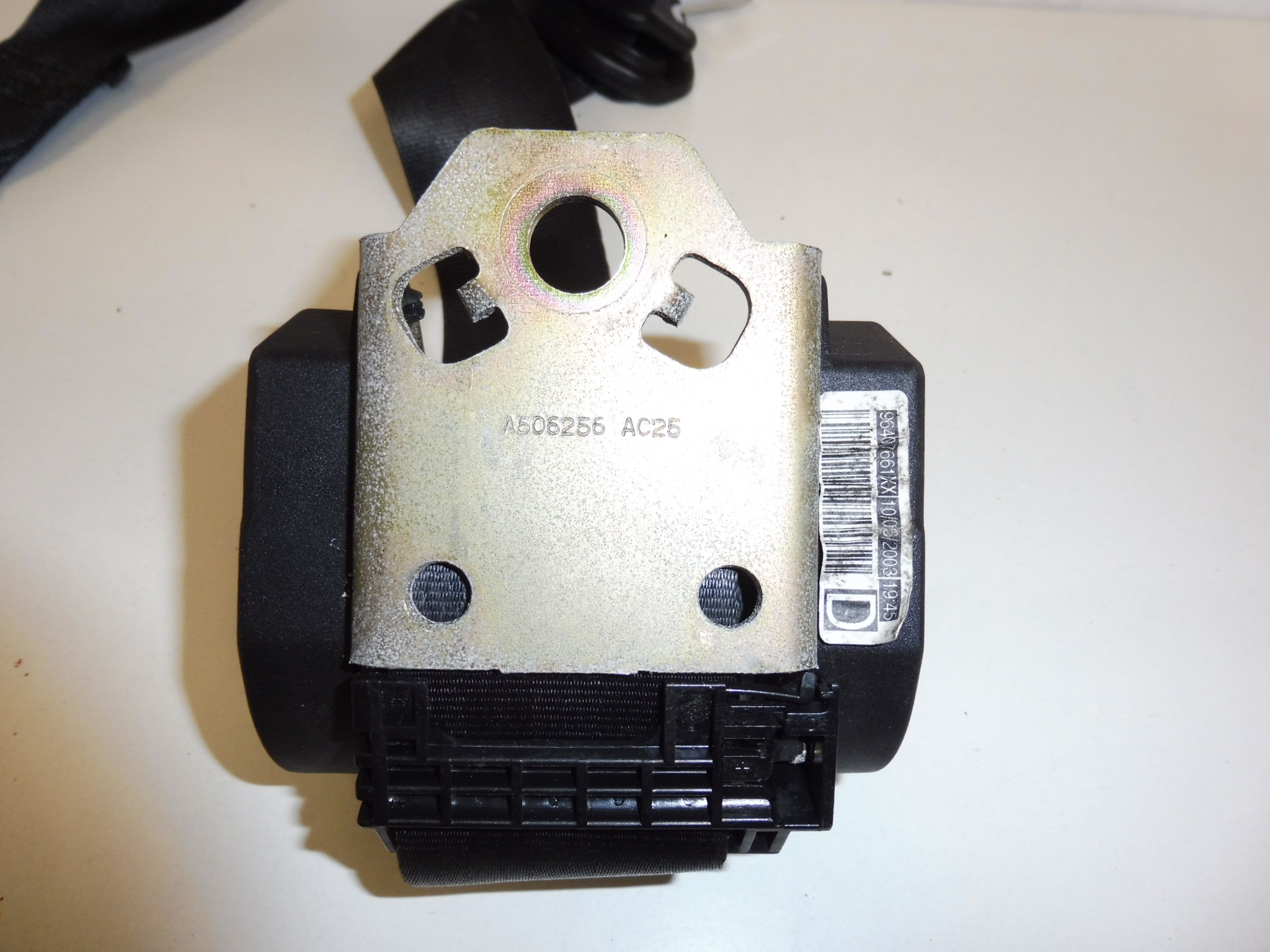 Pravý predný pás Peugeot 406 96407661XX 8974CR