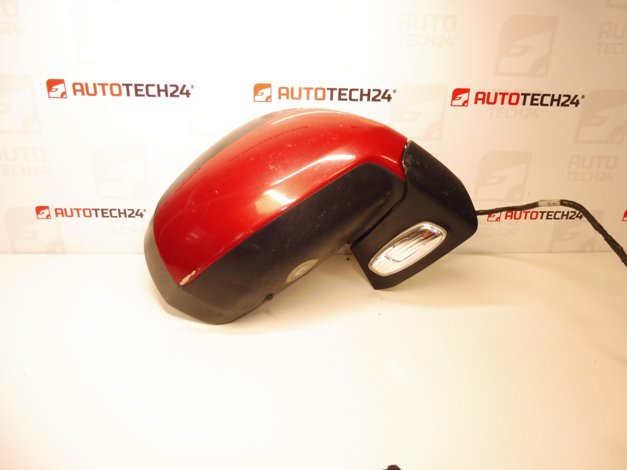 Pravé zrkadlo EKQD Citroën C4 Picasso 8153G9