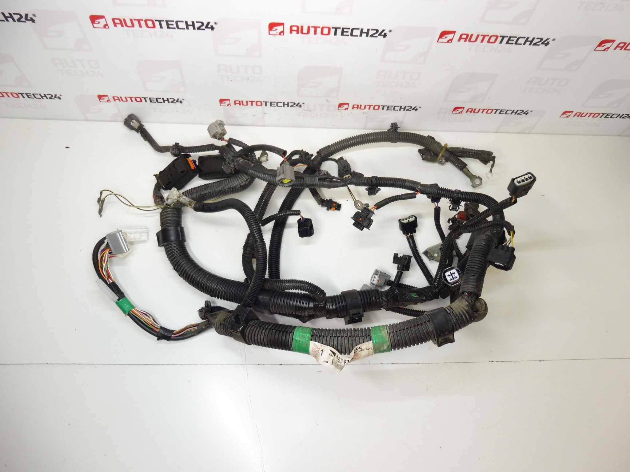 Zväzok Citroën Peugeot 1.0 KR 821210H0110L