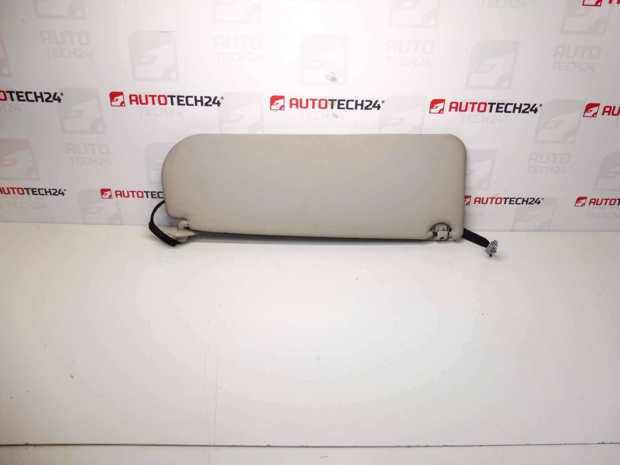 Slnečná clona vodiča Citroën Peugeot 8143PZ