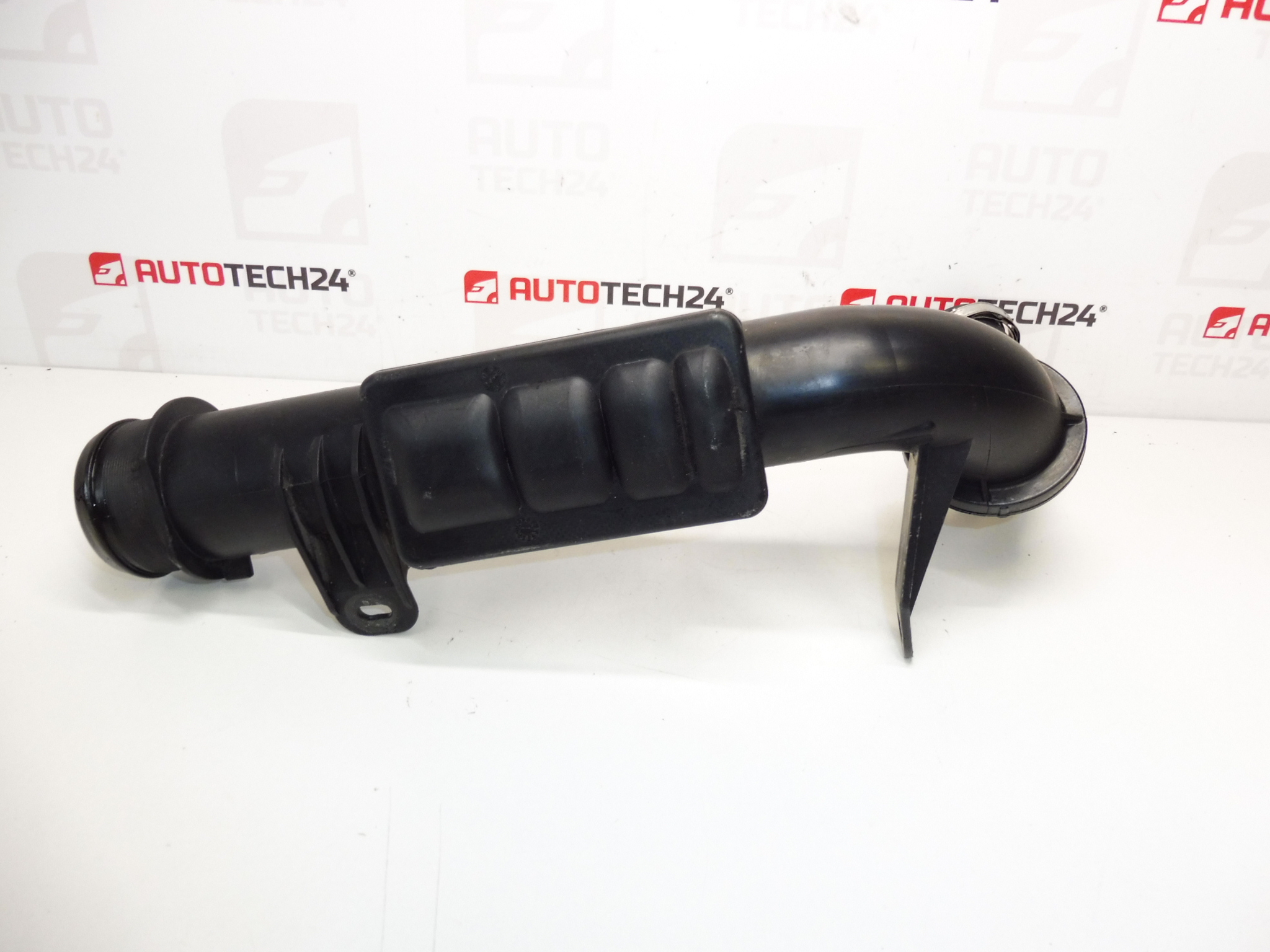 Pripojenie vzduchu turba Citroën Peugeot 2.0 HDI 0382HE