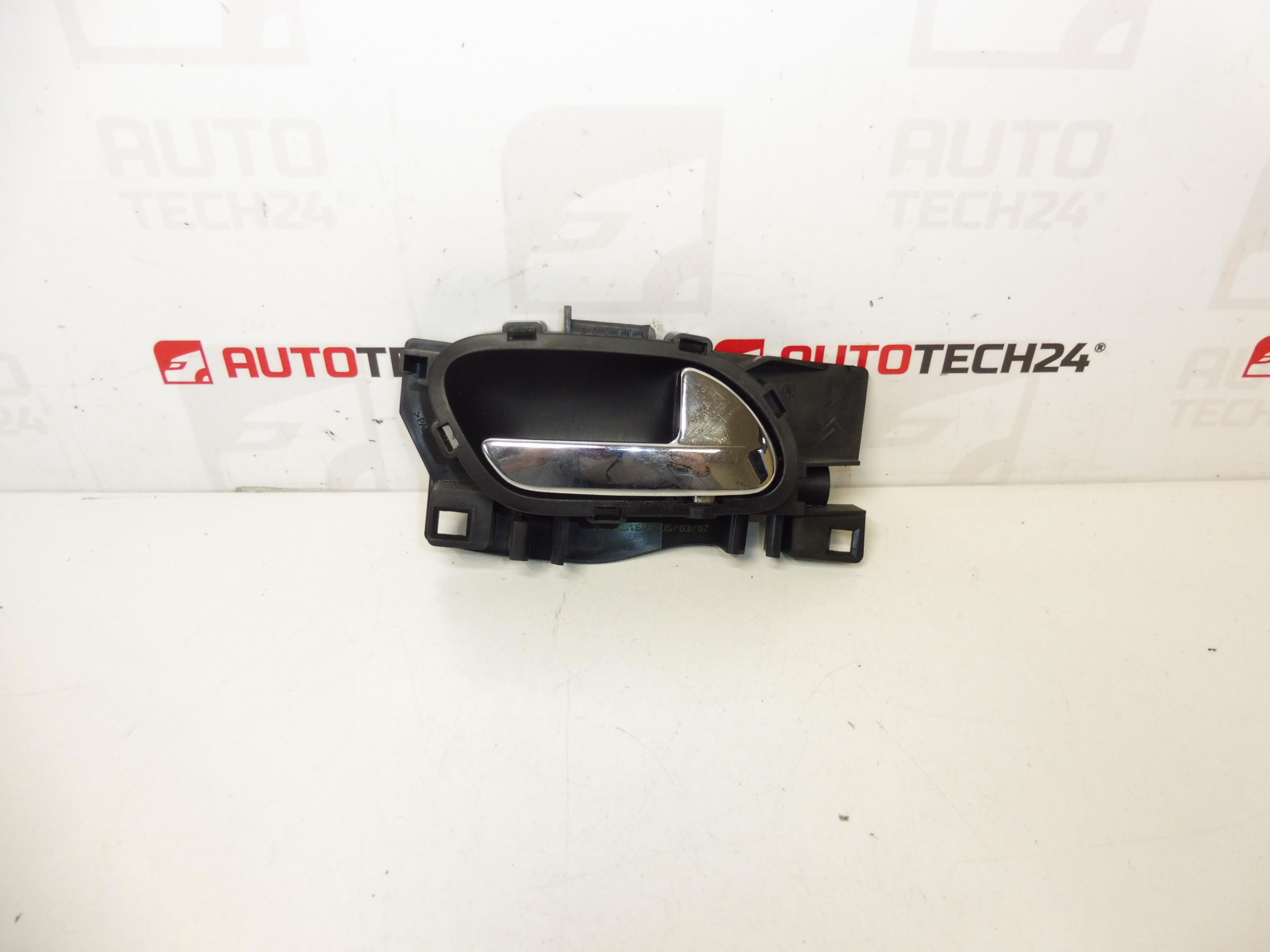 Kľučka pravých dverí Citroën C4 GRAND Picasso 96555516VD 9144A5