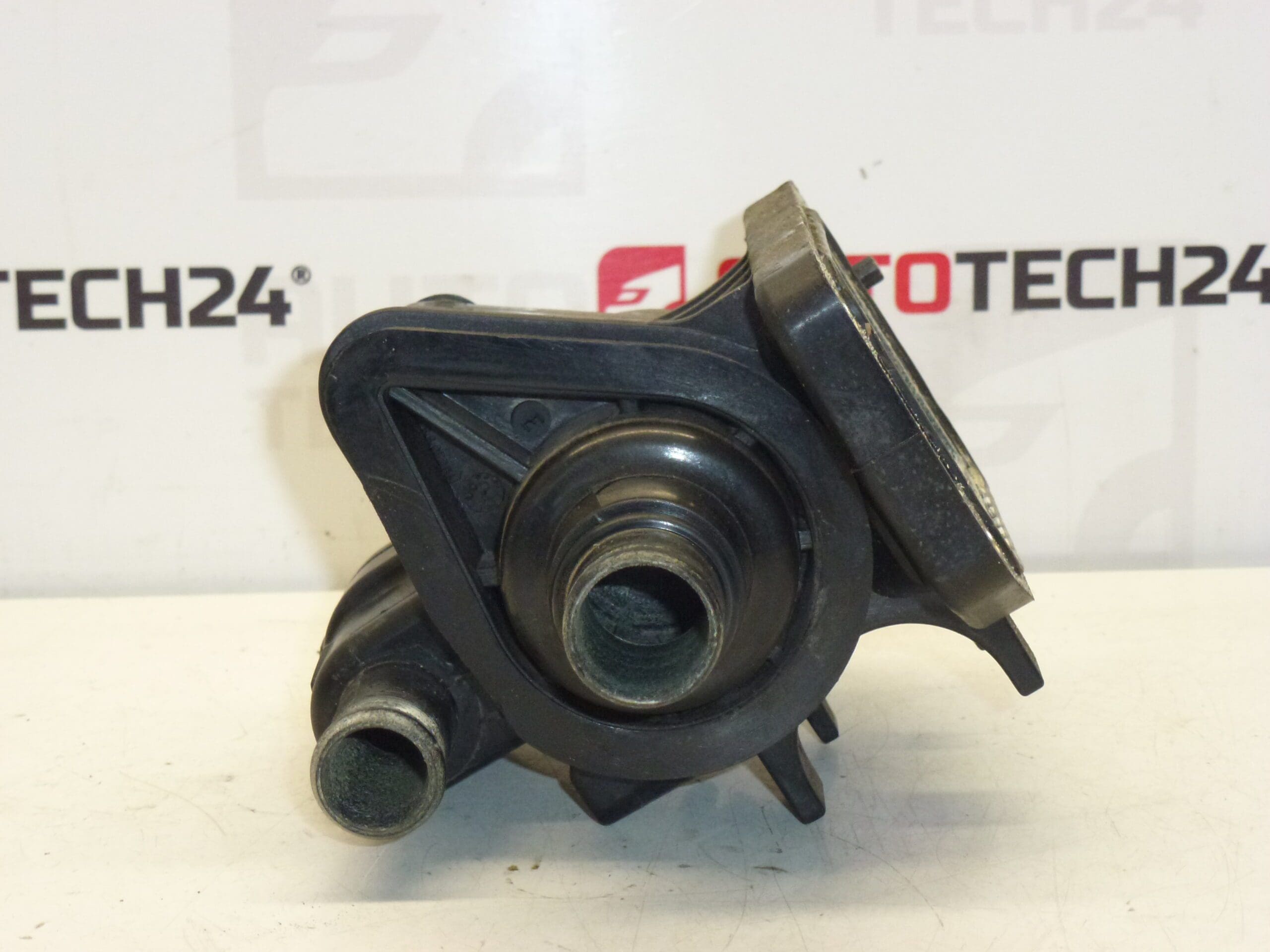Obal termostatu Citroën Peugeot 1.4 HDI 9654393880 1336V6